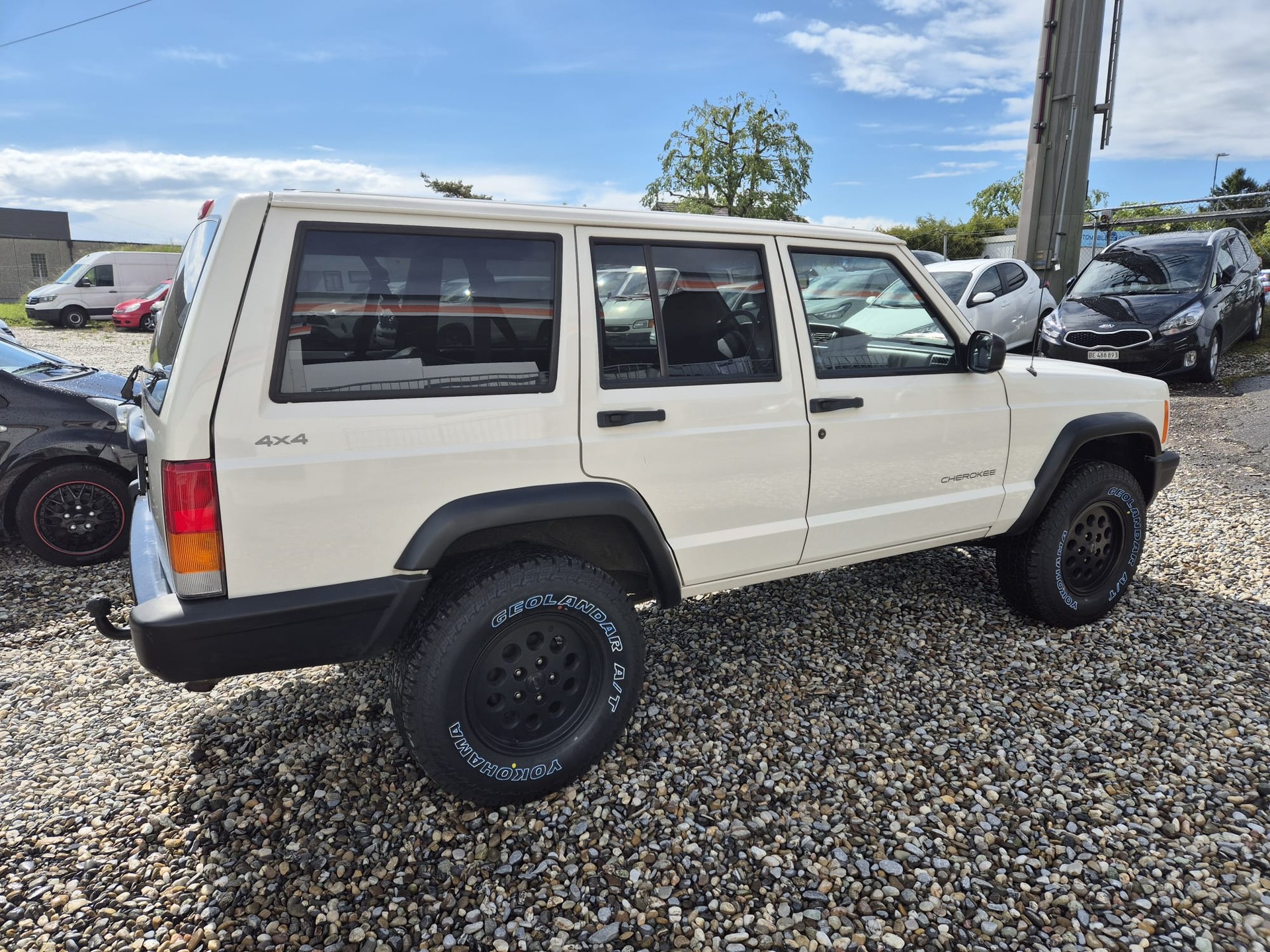 JEEP CHEROKEE 4.0 USA-image-5