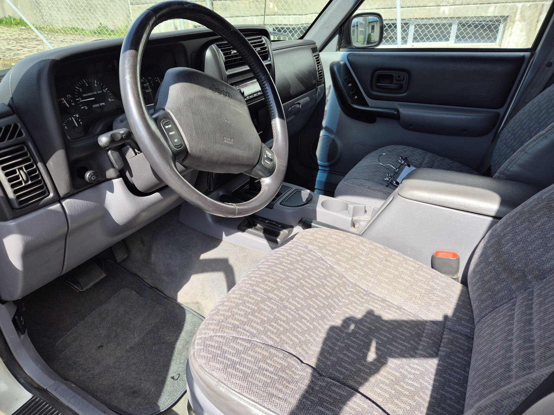 JEEP CHEROKEE 4.0 USA-image-10