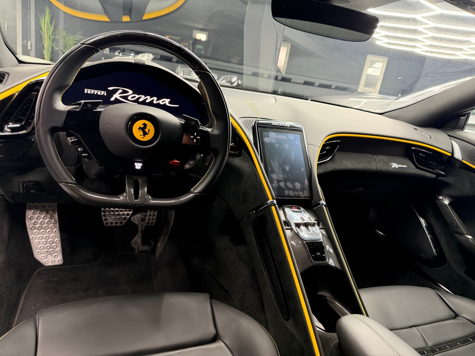 FERRARI Roma 3.9 V8 T-image-8