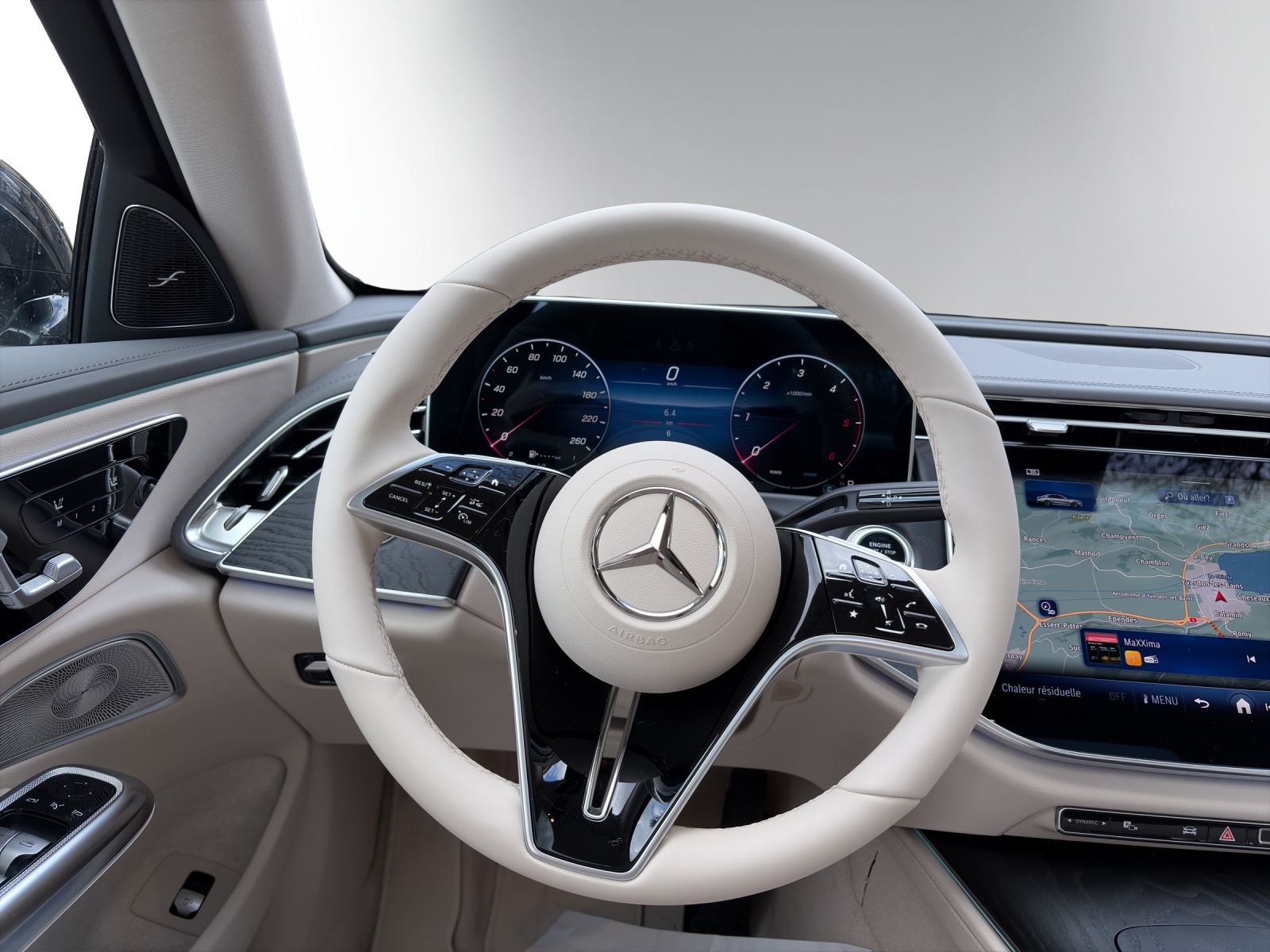 MERCEDES-BENZ E 220 d 4Matic 9G-Tronic-image-11