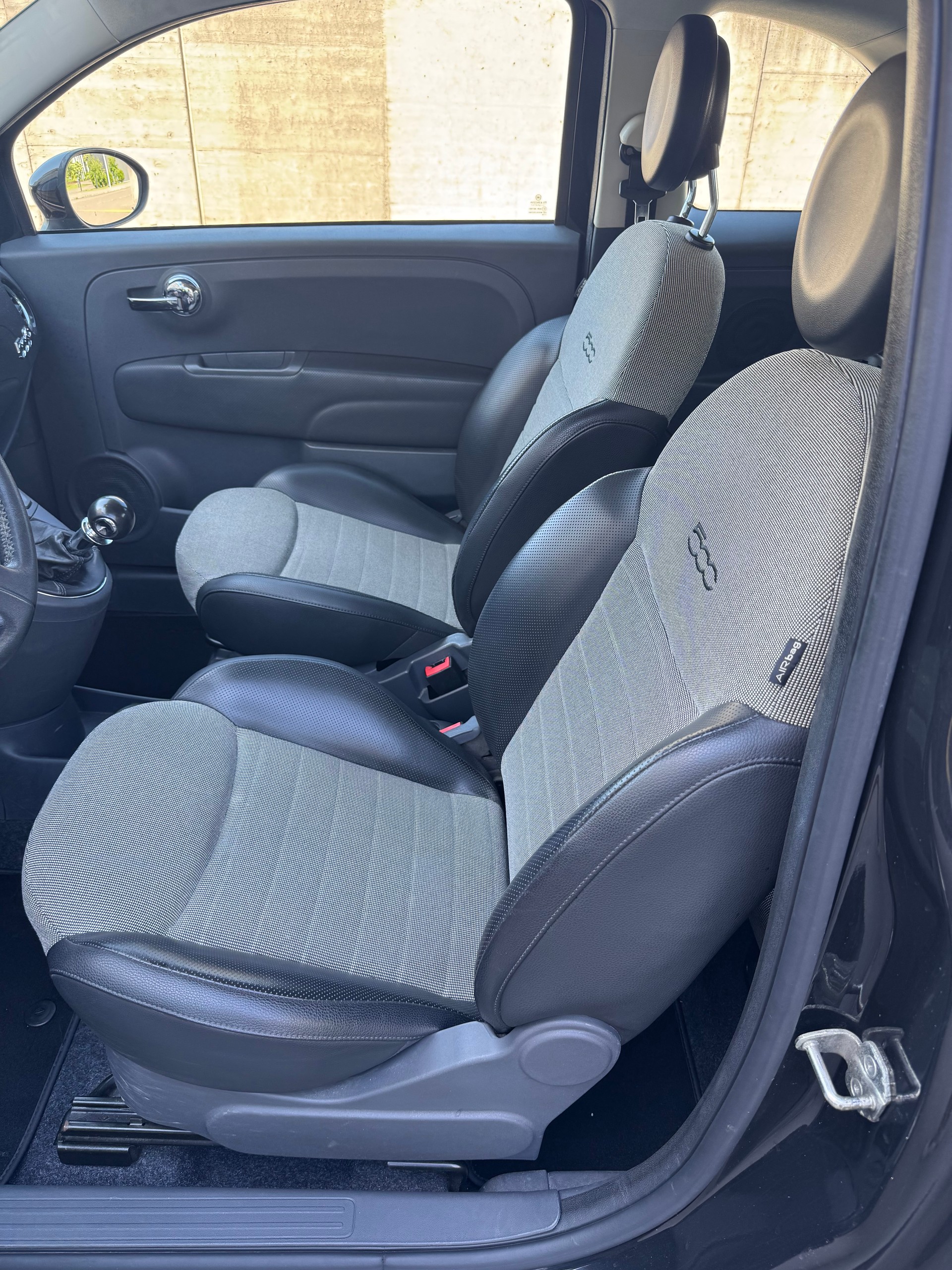 FIAT Fiat 500 1.2 Cabriolet-image-9
