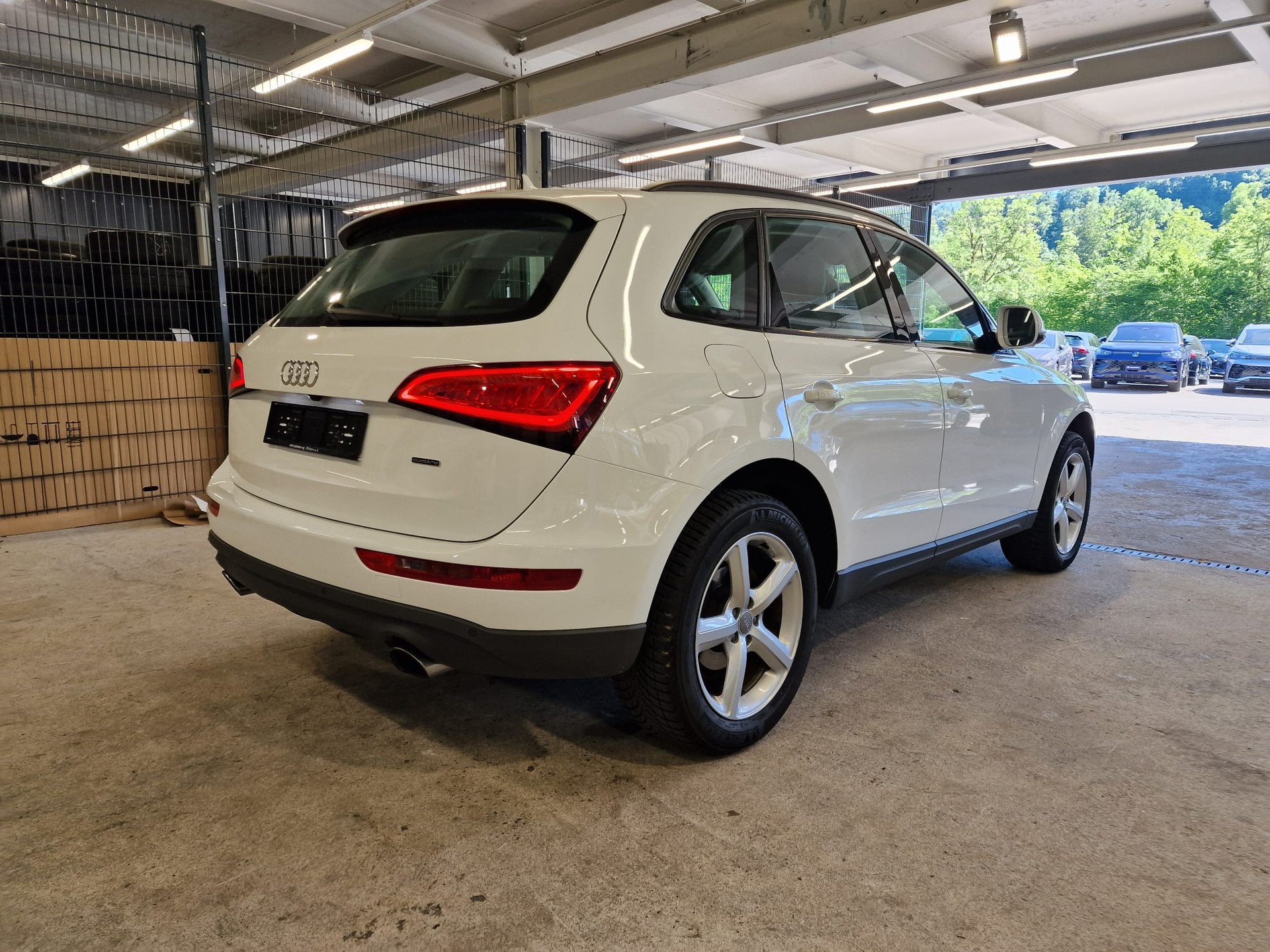 AUDI Q5 2.0 TFSI quattro tiptronic-image-4