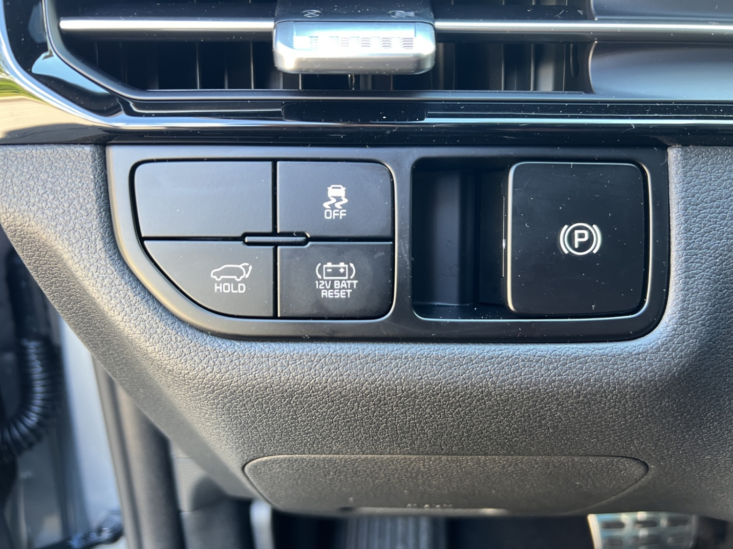 KIA Sportage 1.6 T-GDi Hybrid GT-Line-image-17