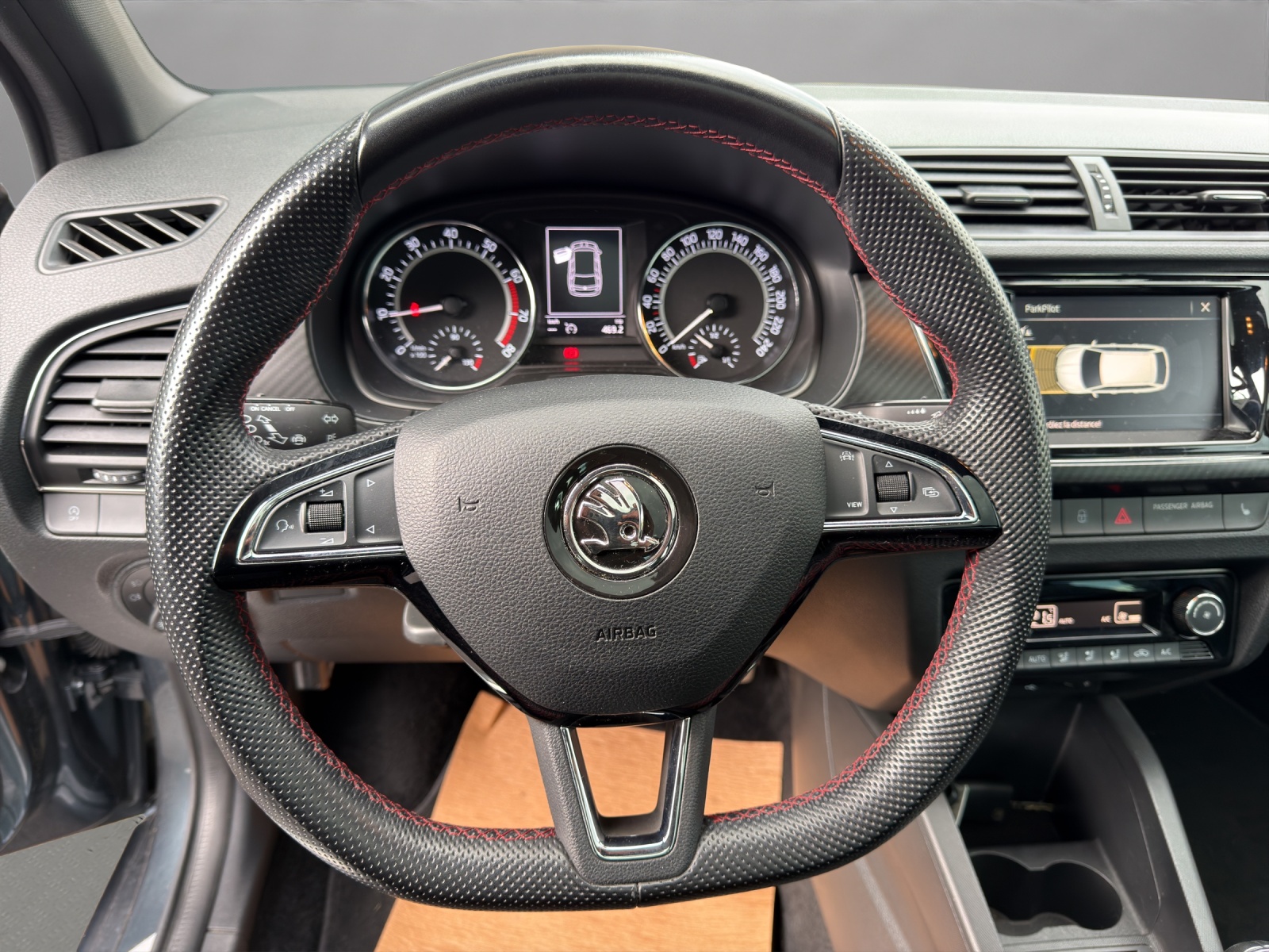 SKODA Fabia Combi 1.0 TSI Monte Carlo-image-9