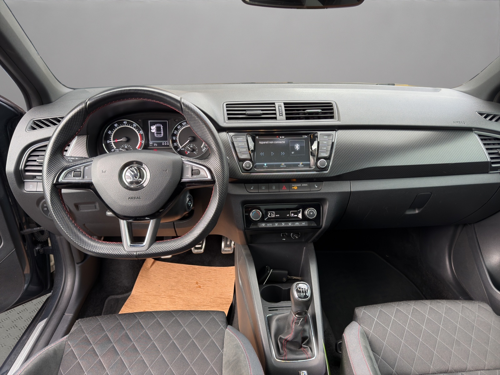 SKODA Fabia Combi 1.0 TSI Monte Carlo-image-13