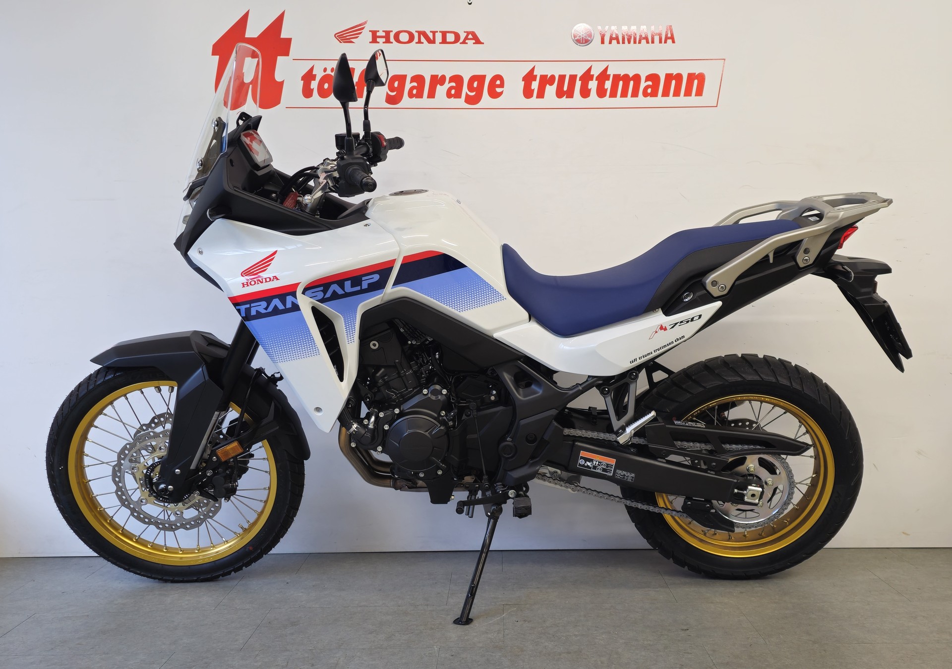 HONDA XL 750 Transalp-showroom-element-1