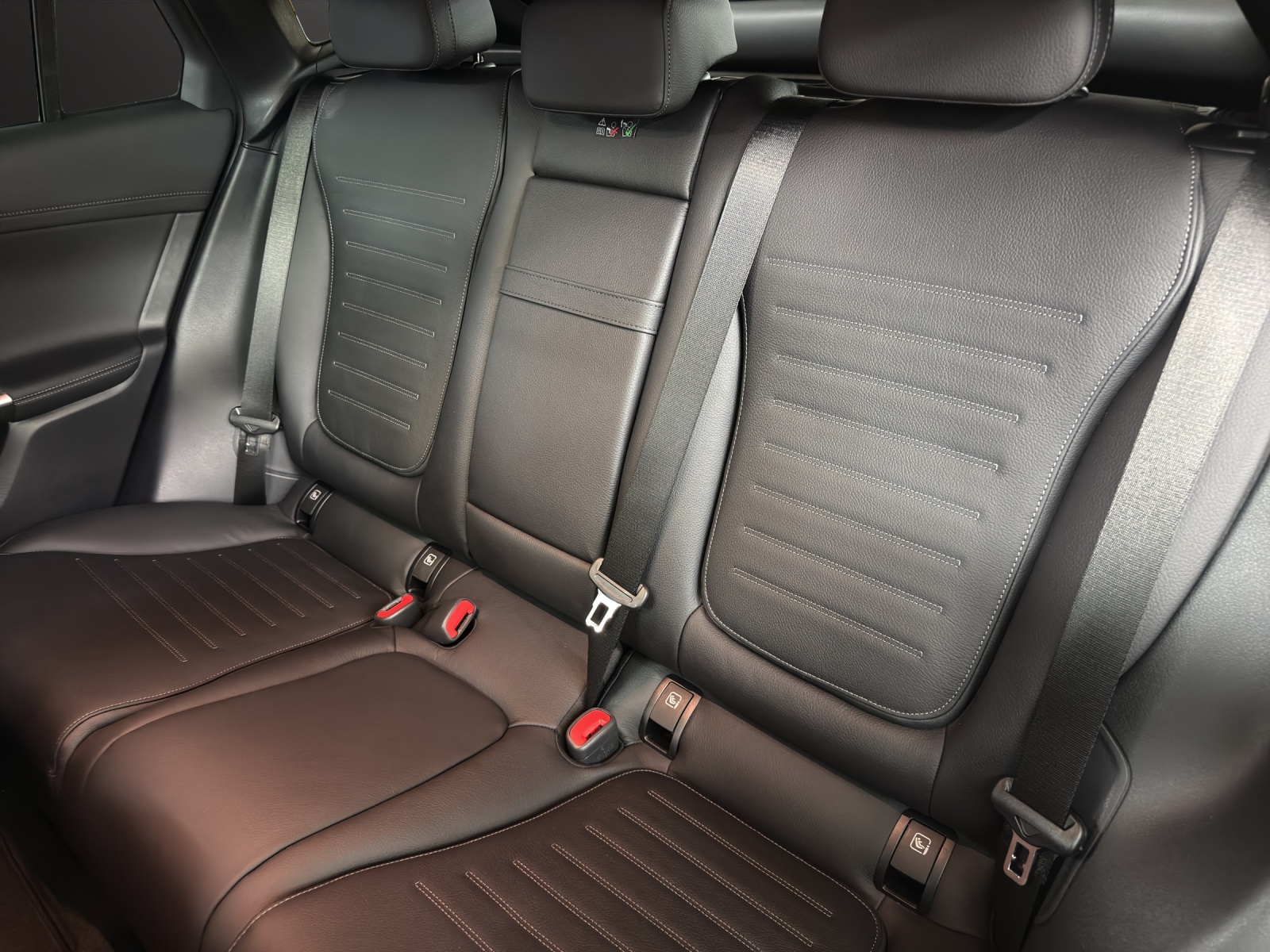 MERCEDES-BENZ GLC Coupé 200 4Matic 9G-Tronic-image-12