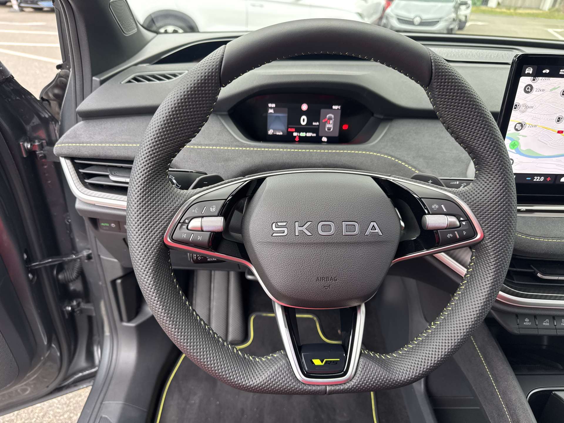 SKODA Elroq 85 RS 4x4 340PS Automat-image-15