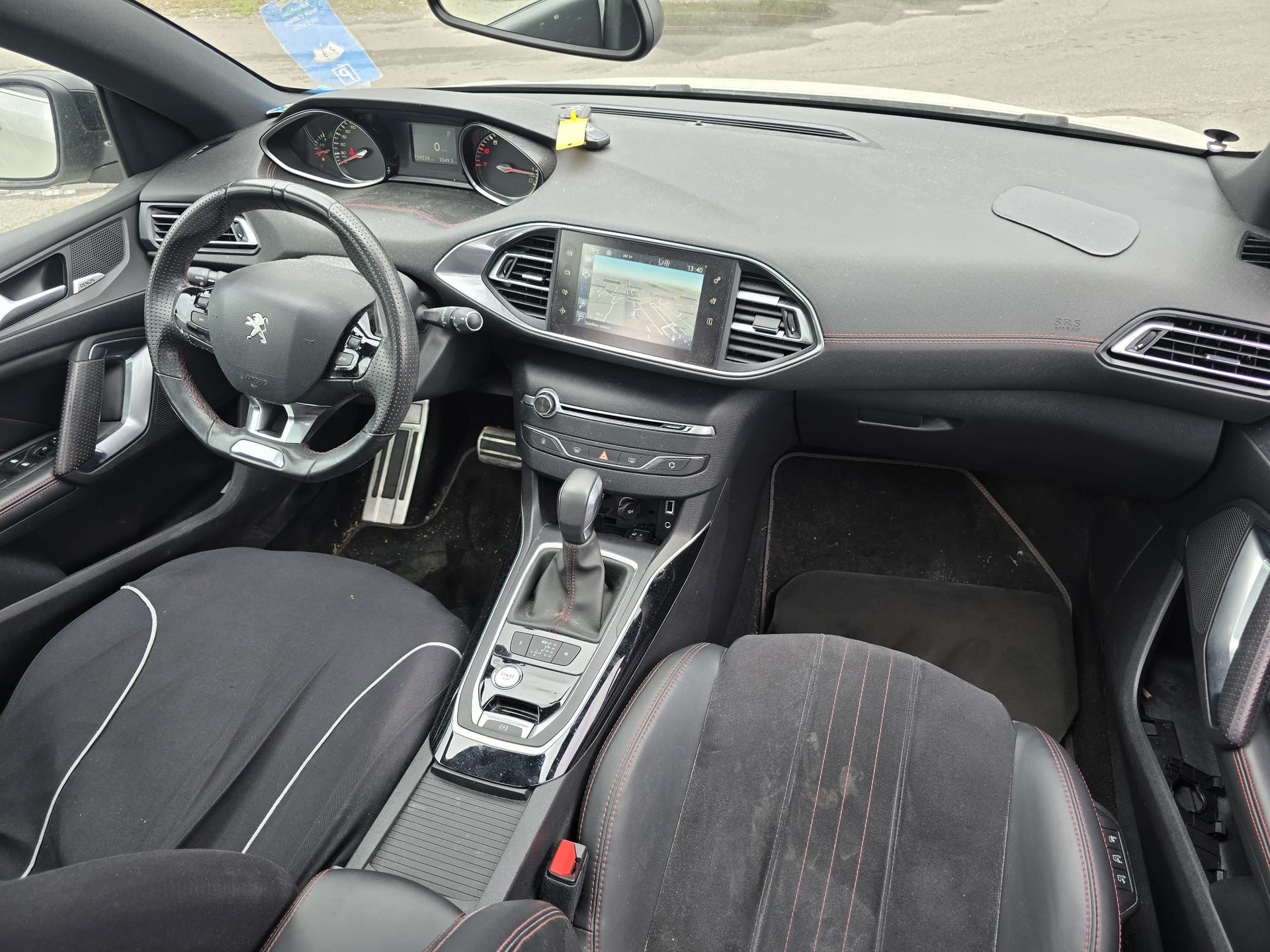 PEUGEOT 308 SW 1.2 THP GT Line Automatic-image-11