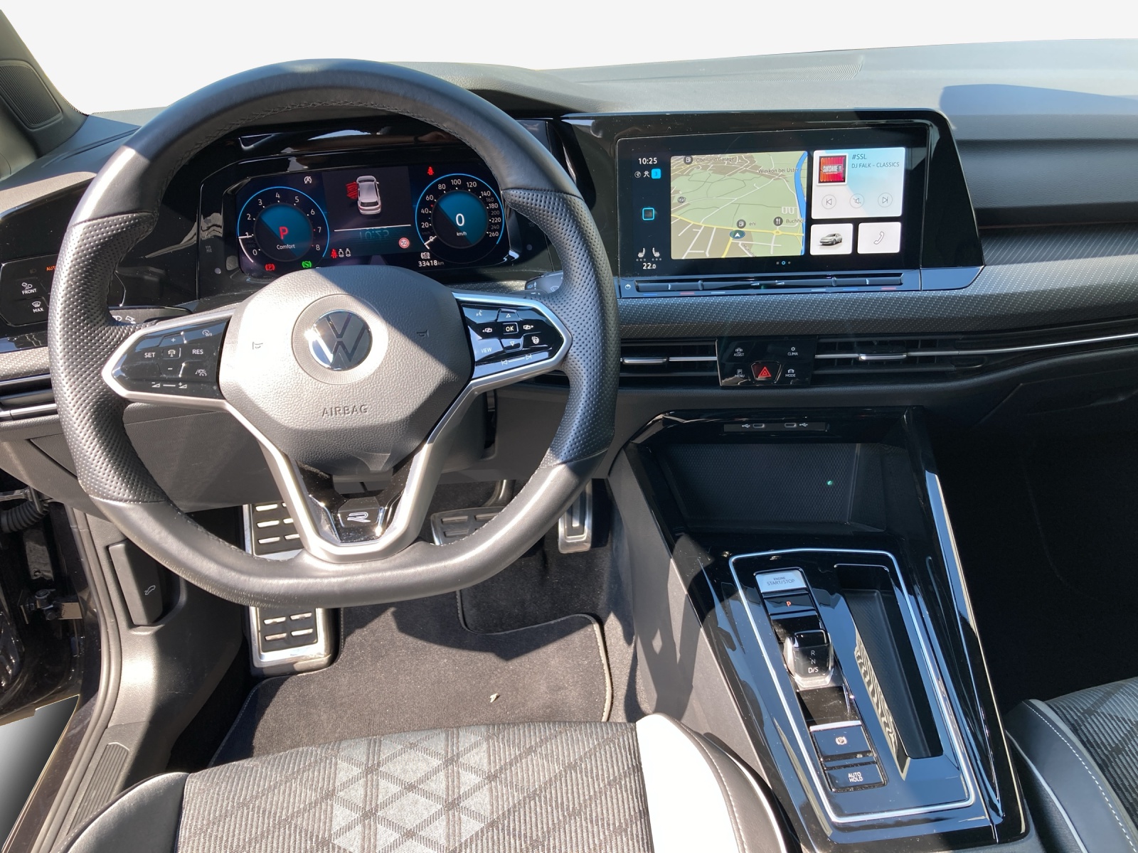 VW Golf 1.5 eTSI mHEV ACT R-Line DSG-image-8