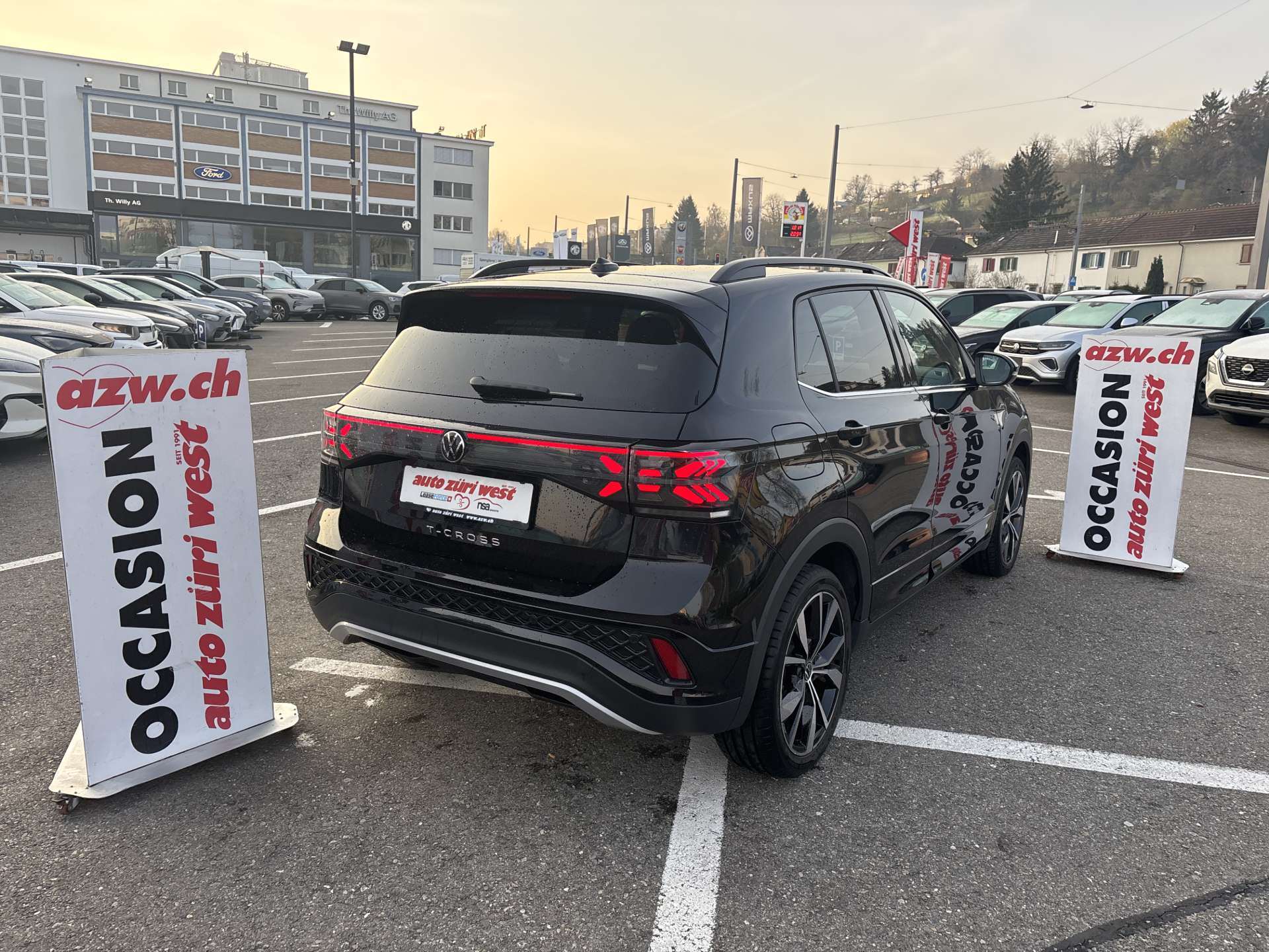 VW T-Cross 1.0 TSi EVO R-Line DSG-Automat-image-2