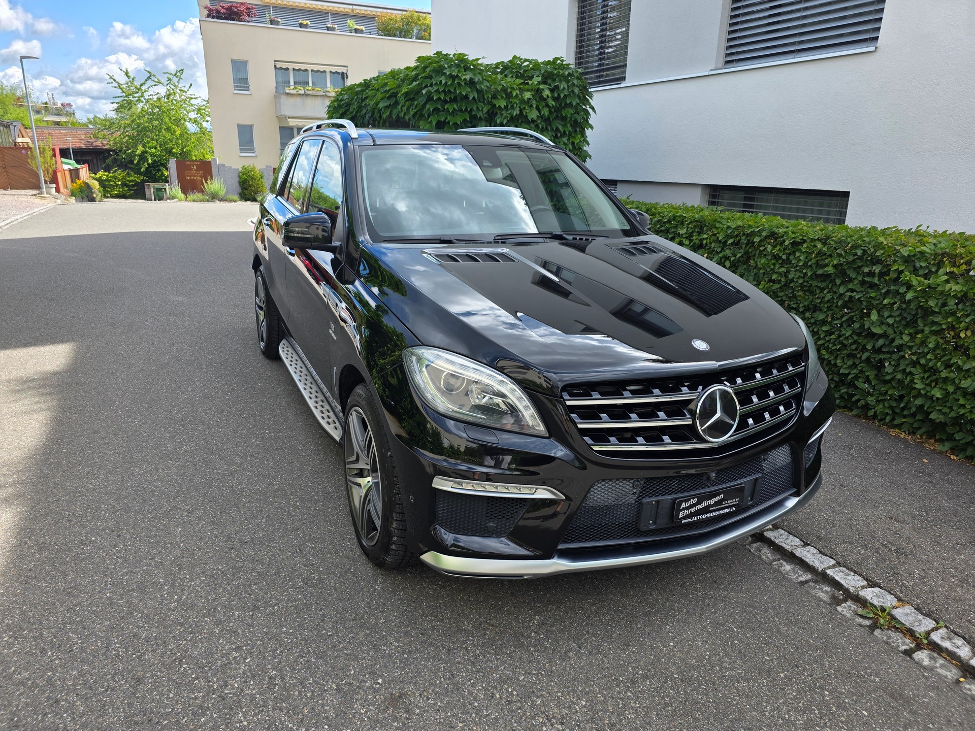MERCEDES-BENZ ML 63 AMG Executive 4Matic Speedshift-image-2