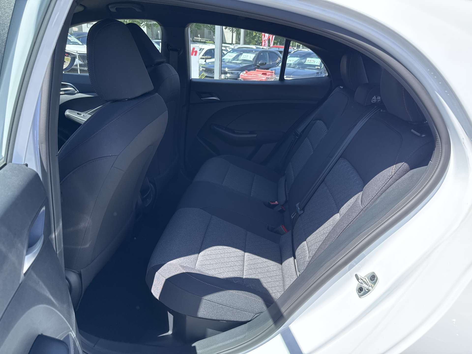 MG 3 1.5 Hybrid Standard Automat-image-6