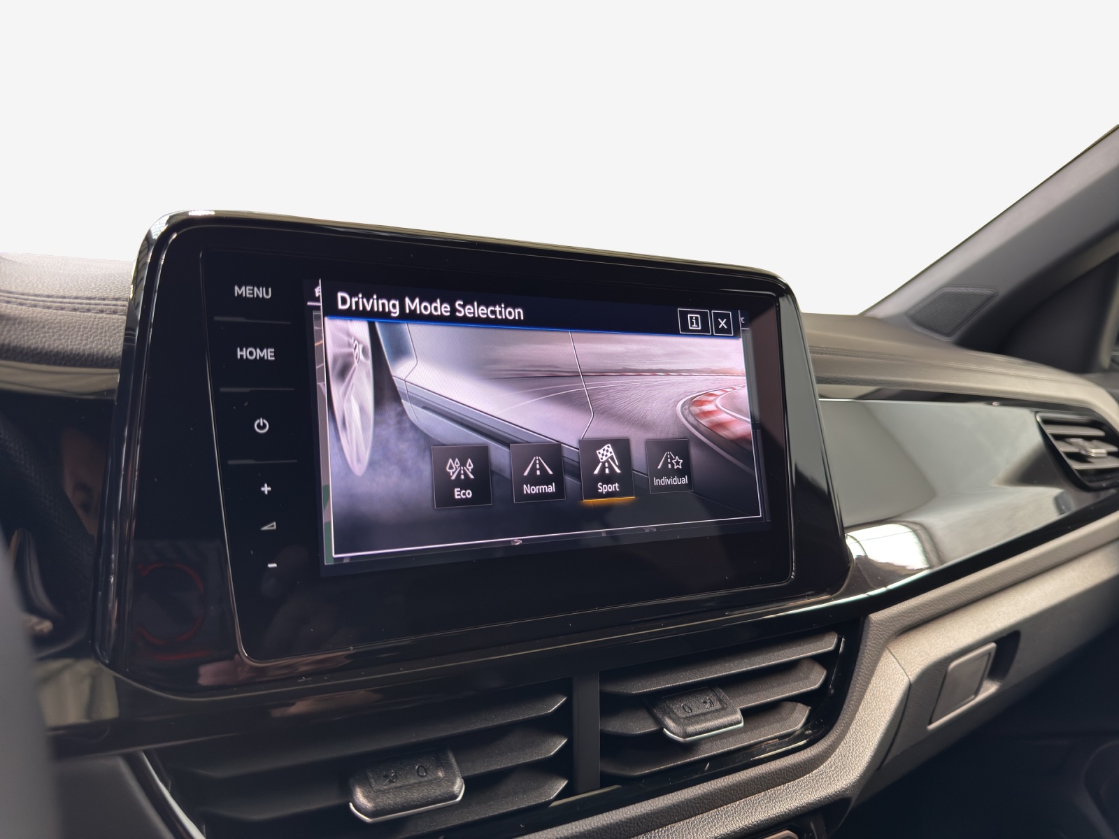 VW T-Roc 1.5 TSI EVO R-Line DSG-image-15