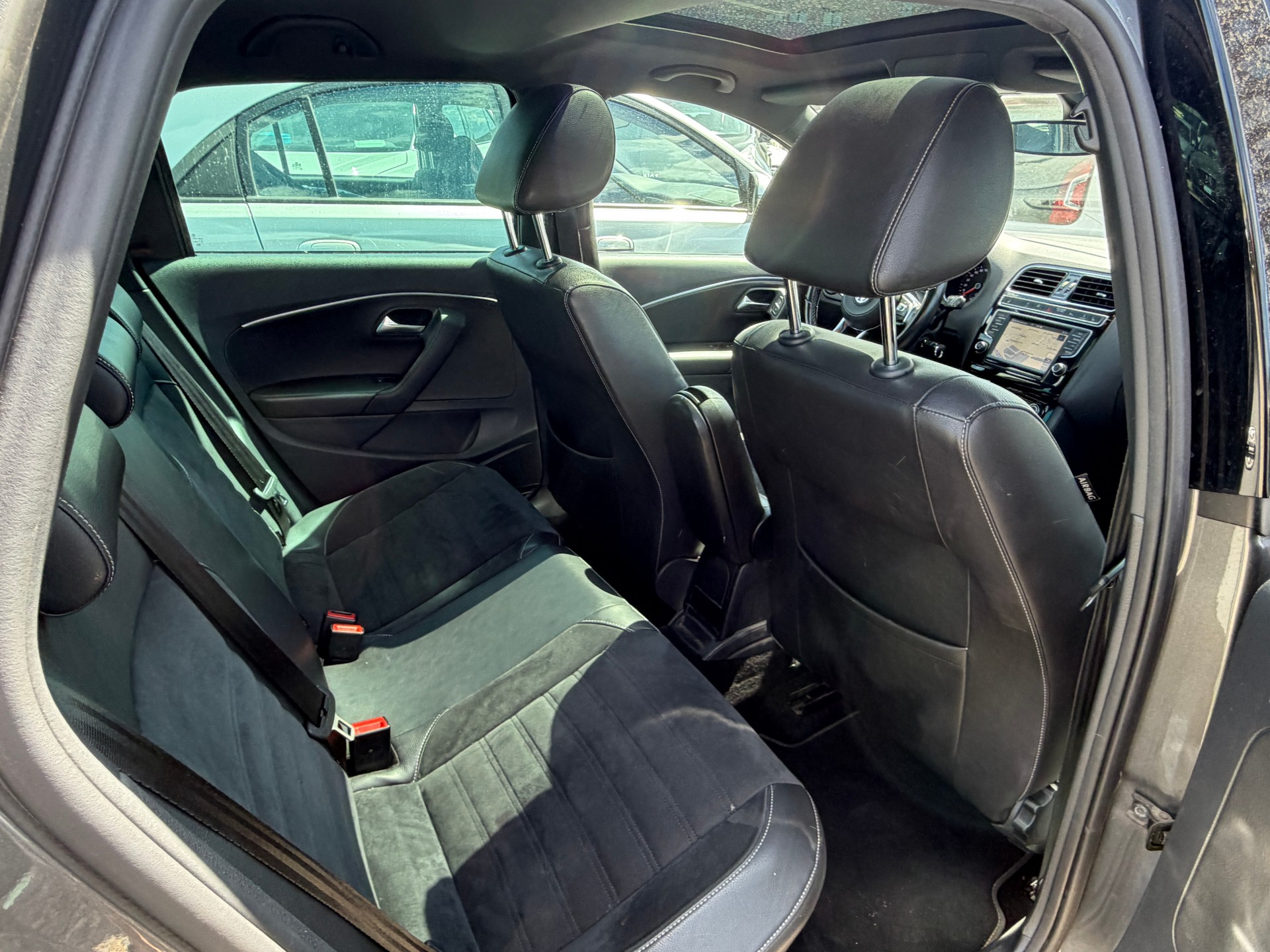 VW Polo 1.2 TSI BMT Sound DSG R-Line-image-12