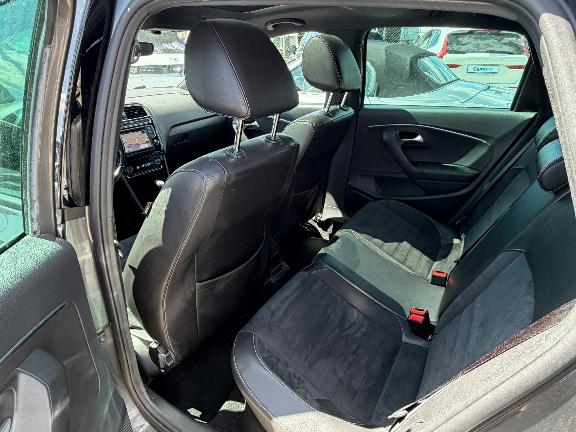 VW Polo 1.2 TSI BMT Sound DSG R-Line-image-16