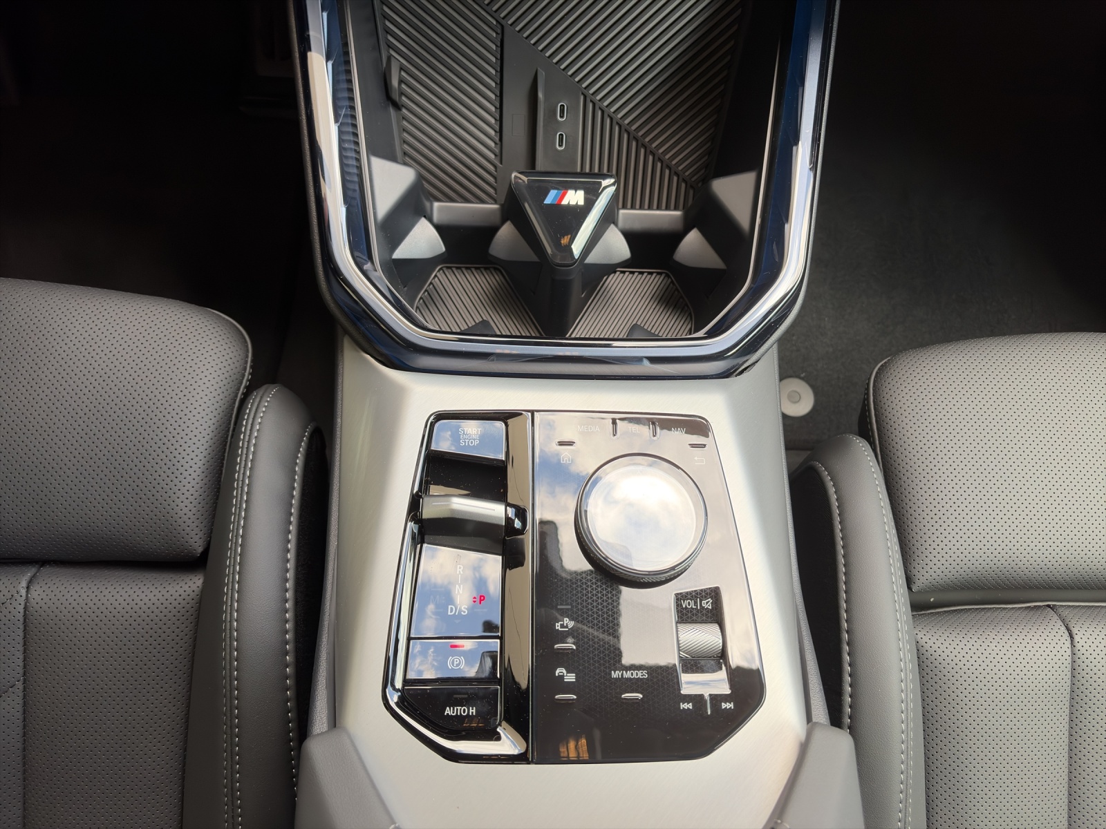 BMW X3 M50 xDrive-image-14
