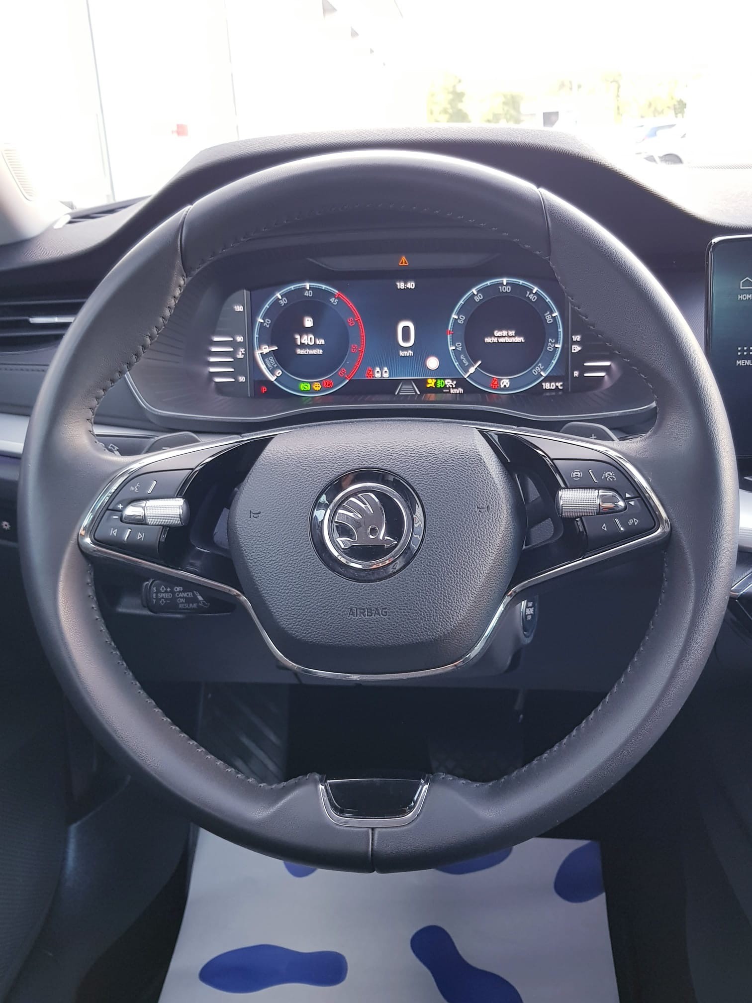 SKODA Octavia Combi 2.0 TDI DSG Ambition 4x4-image-11