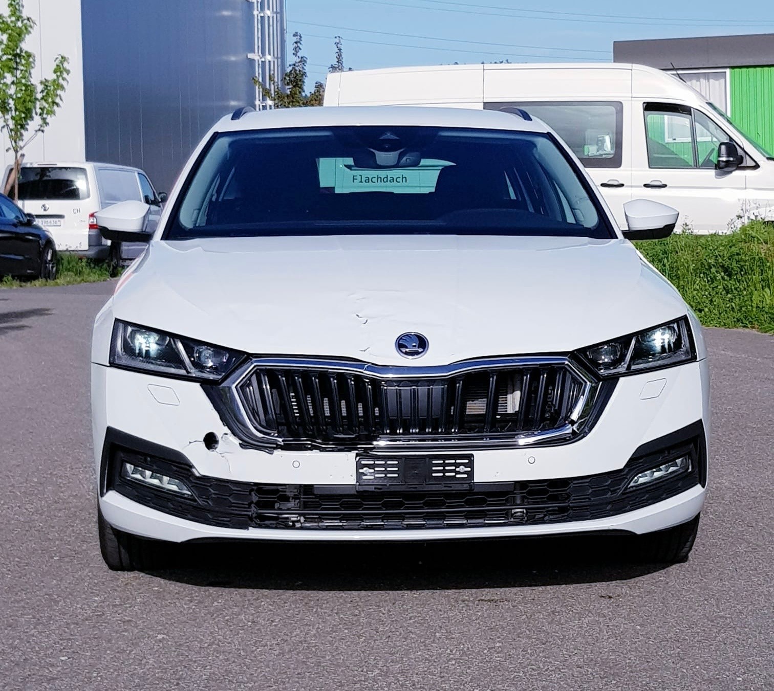 SKODA Octavia Combi 2.0 TDI DSG Ambition 4x4-image-2