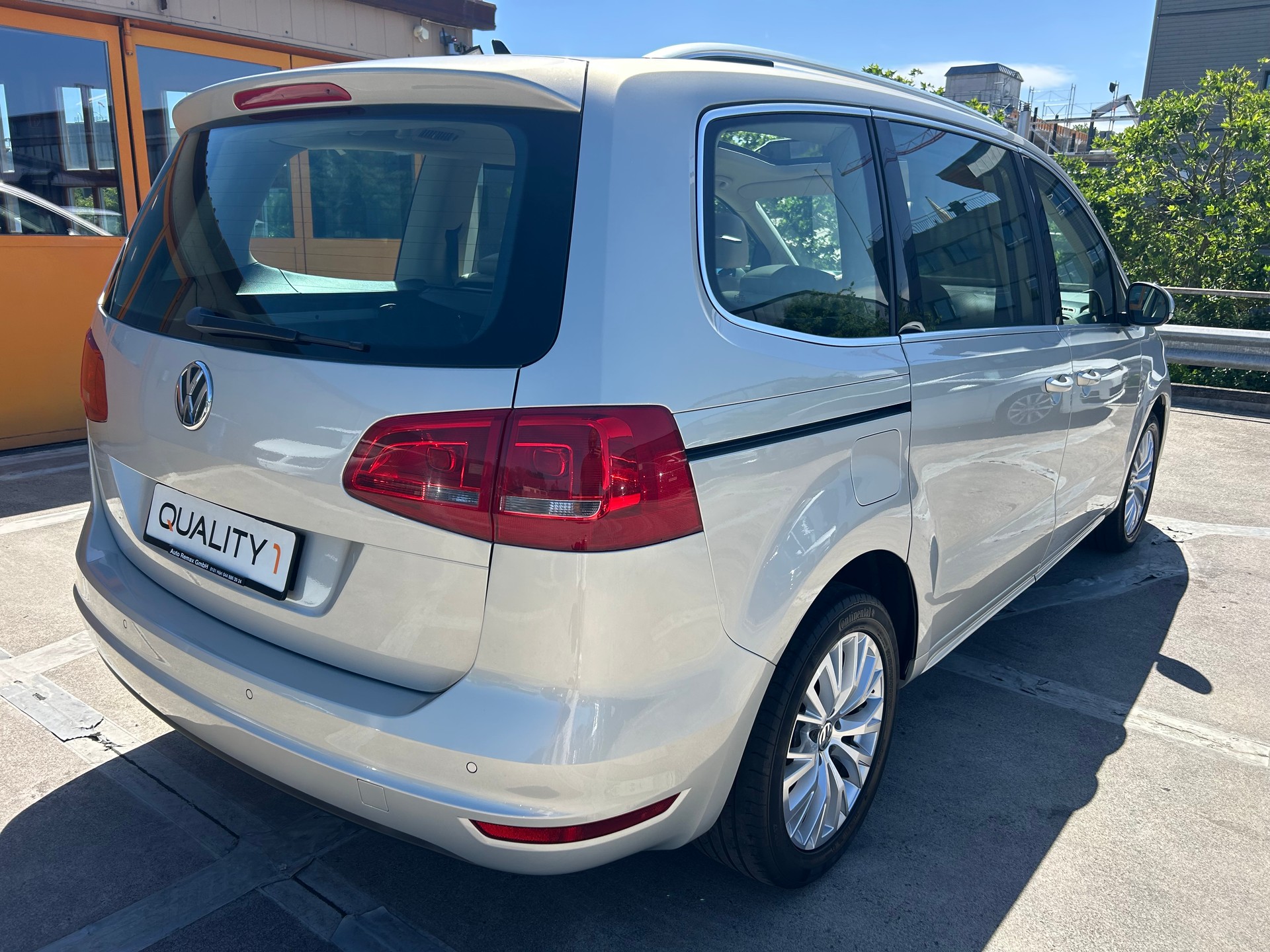 VW Sharan 2.0 TDI BlueMotion Technology Highline DSG-showroom-element-3