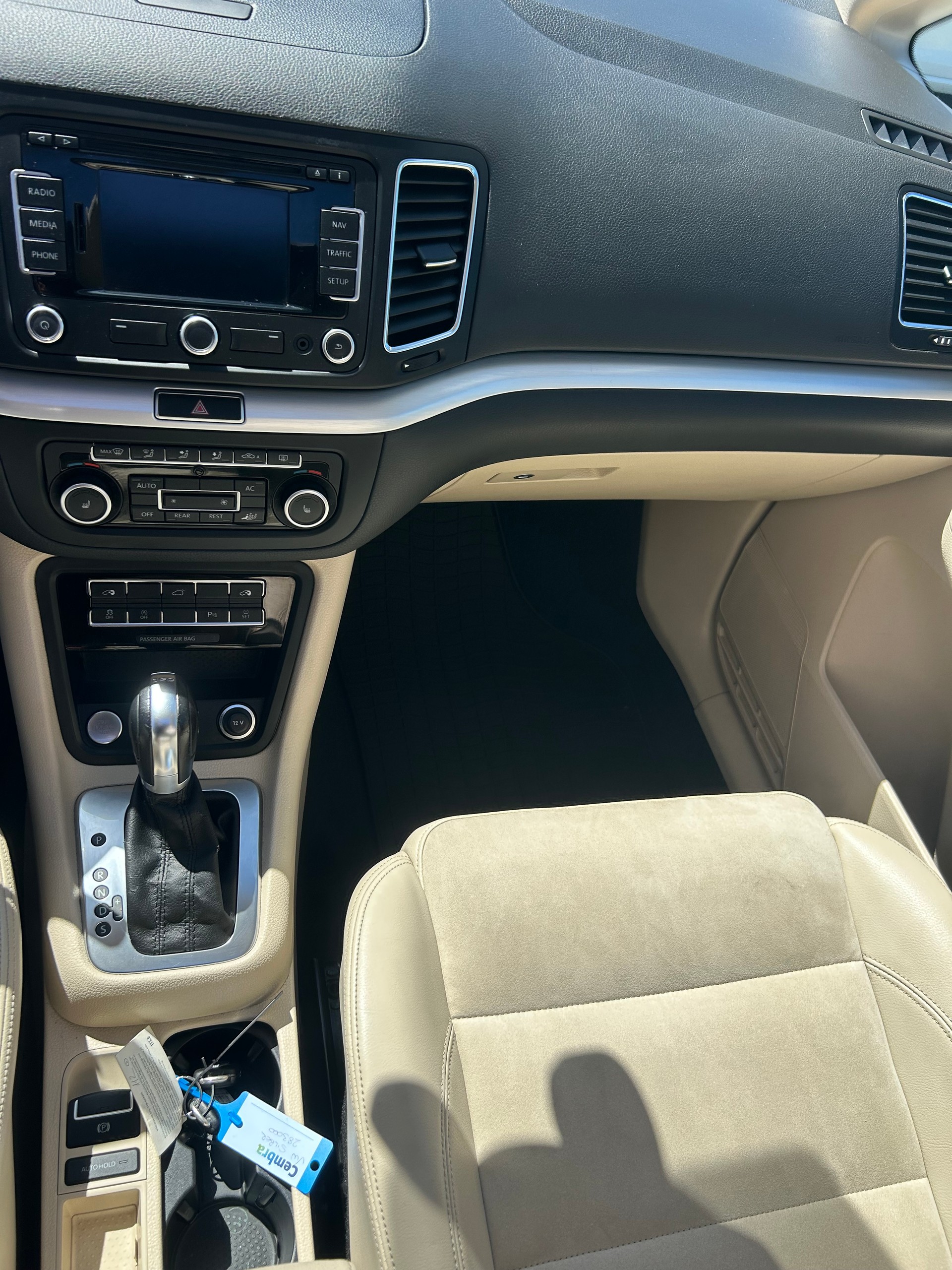 VW Sharan 2.0 TDI BlueMotion Technology Highline DSG-image-16