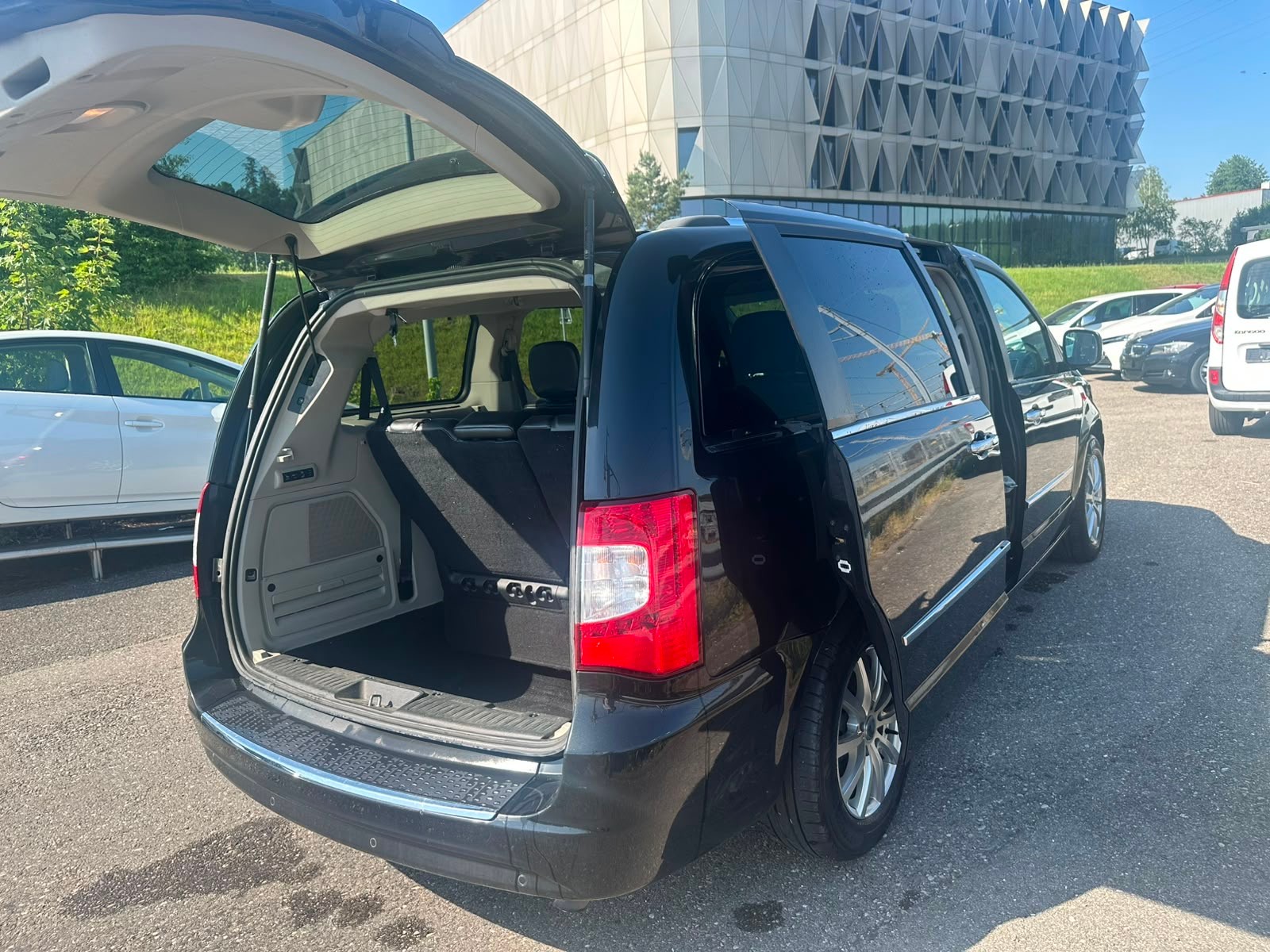 LANCIA Voyager 2.8D Platinum Automatic-image-5