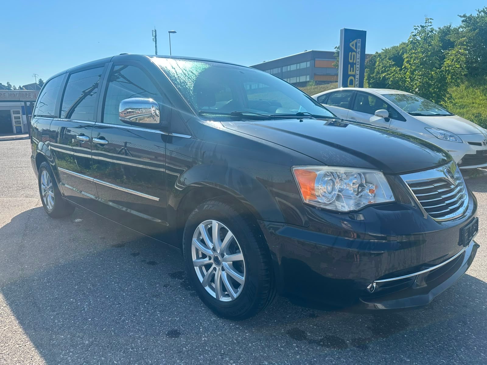 LANCIA Voyager 2.8D Platinum Automatic-image-1