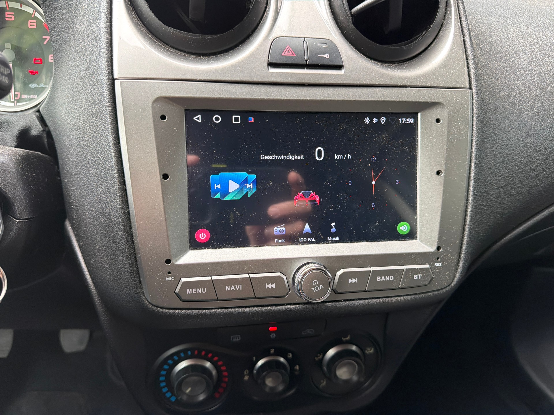 ALFA ROMEO MiTo 1.4 Junior-image-11