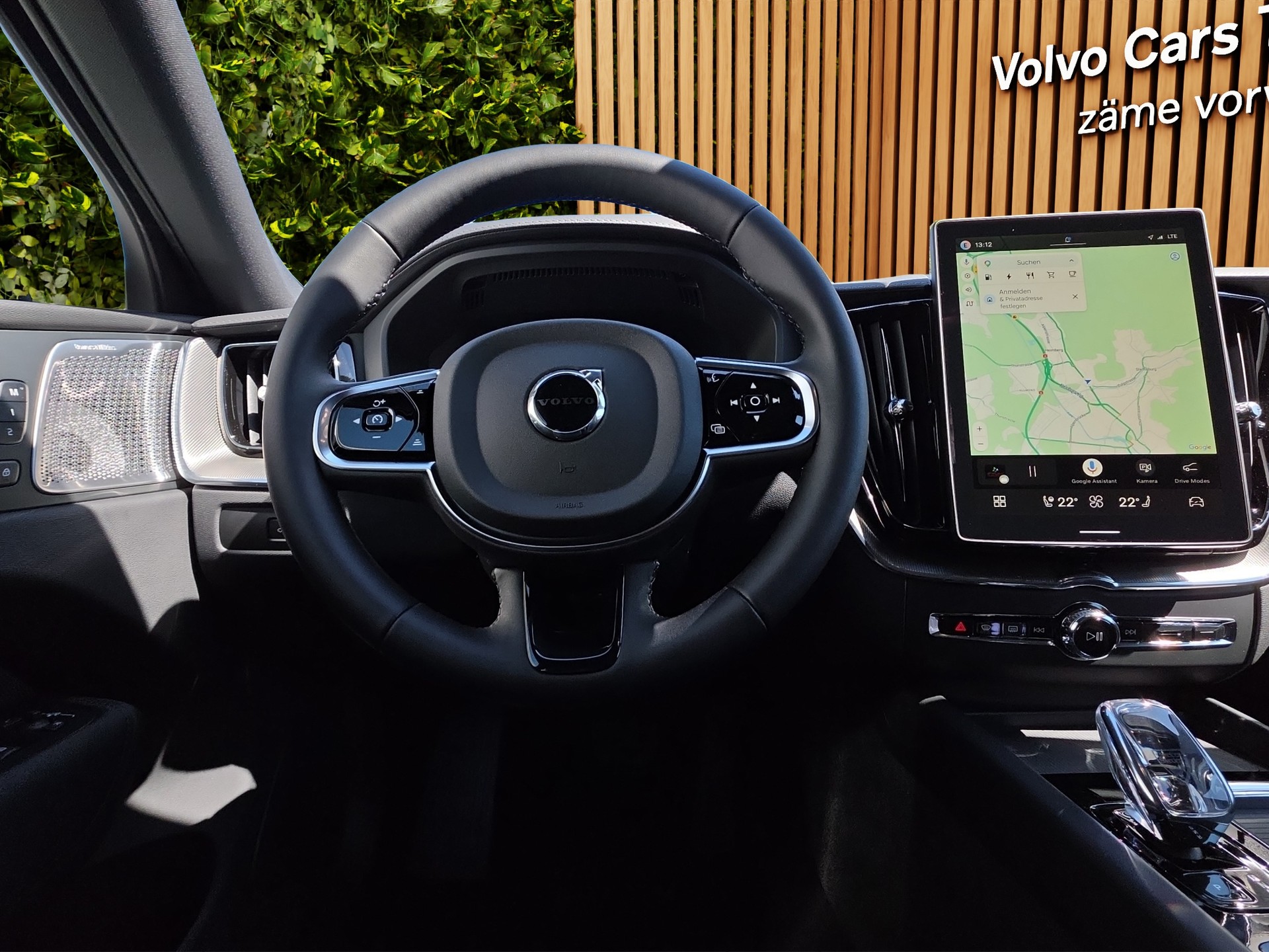VOLVO XC60 2.0 T8 TE Polestar eAWD-image-12