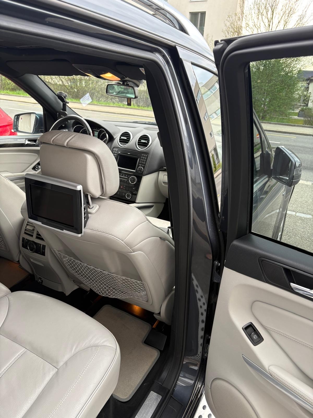 MERCEDES-BENZ GL 350 V6 CDI BlueEF-image-1