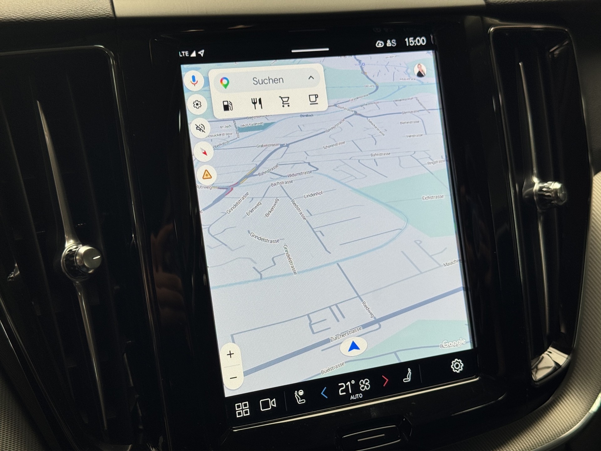 VOLVO XC60 B5 Benzin Mild Hybrid AWD Core Geartronic-image-12