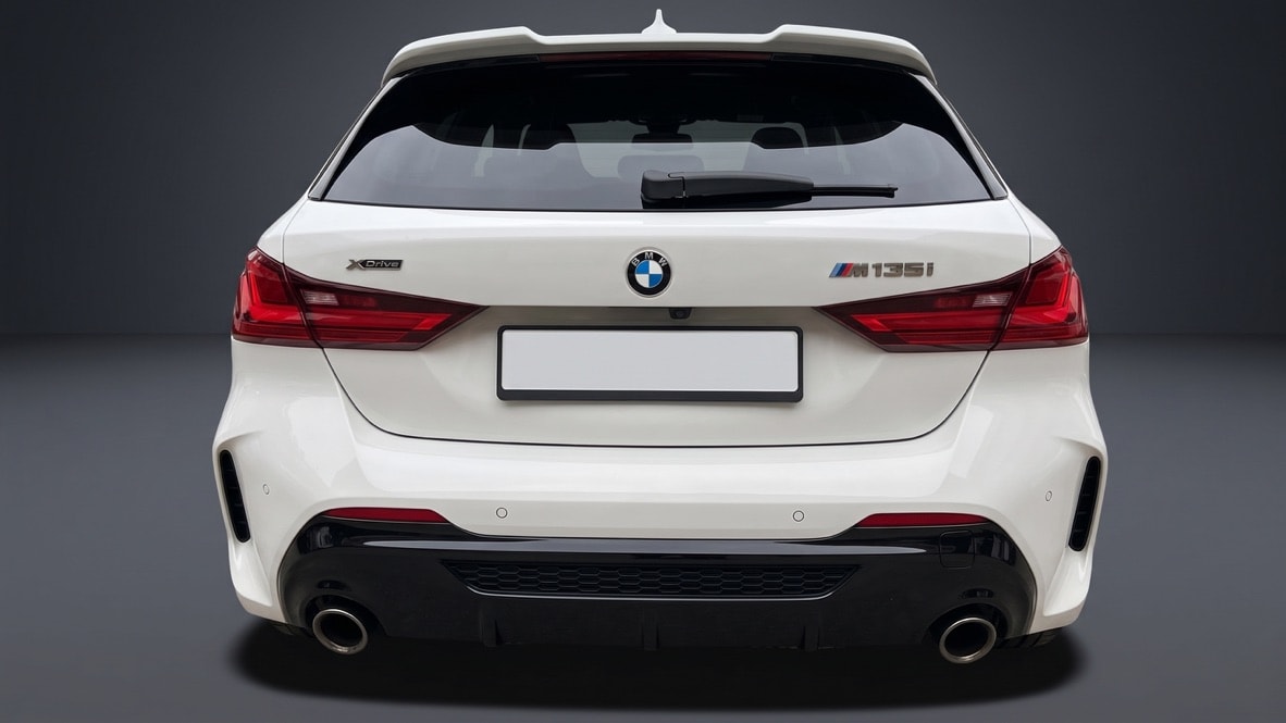 BMW M135i xDrive-image-3