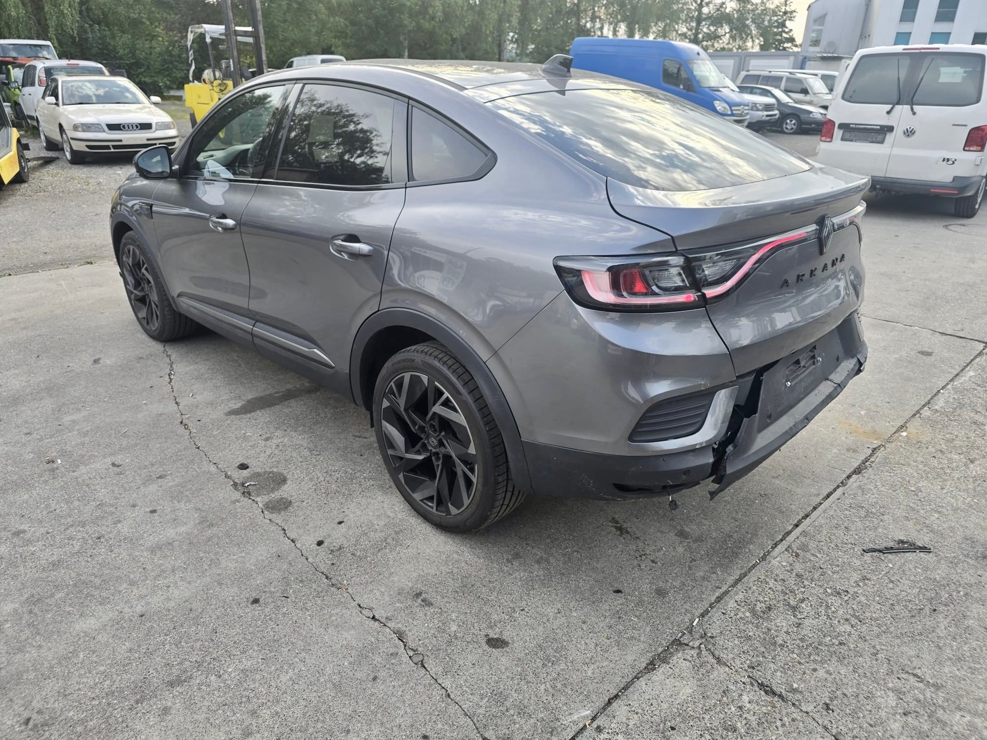RENAULT Arkana 1.3 TCe Esprit Alpine EDC-image-2