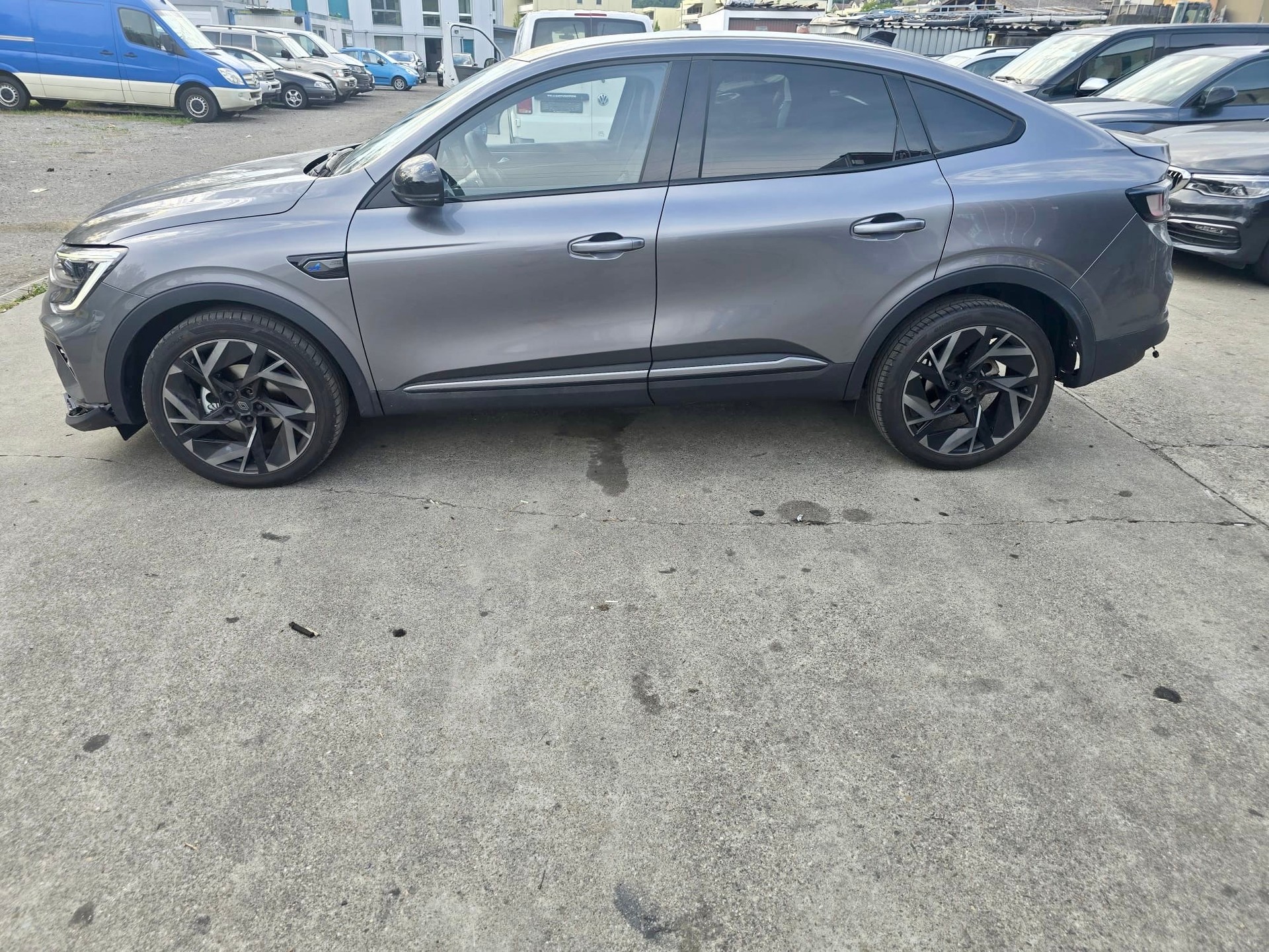 RENAULT Arkana 1.3 TCe Esprit Alpine EDC-image-5