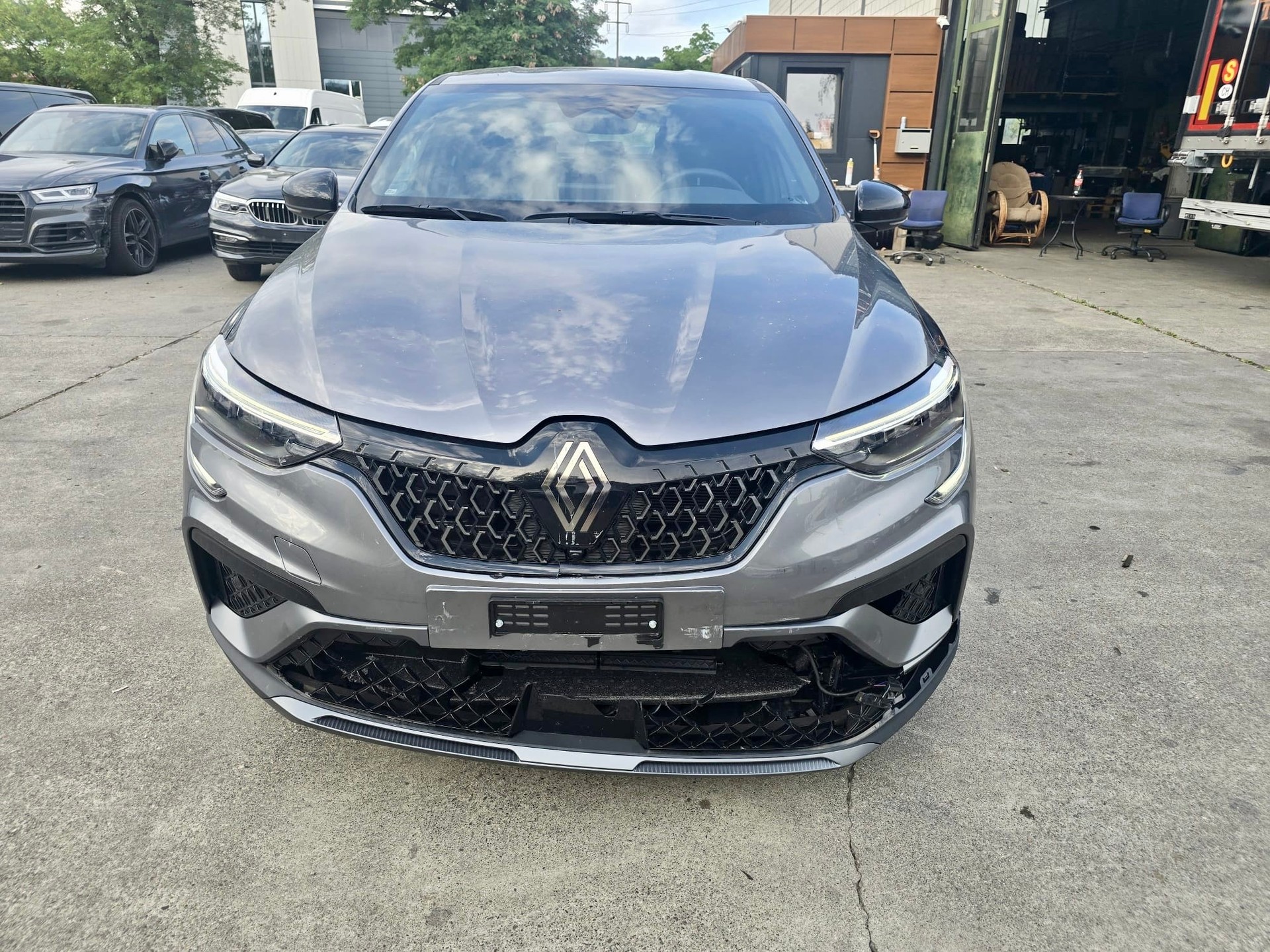 RENAULT Arkana 1.3 TCe Esprit Alpine EDC-image-6