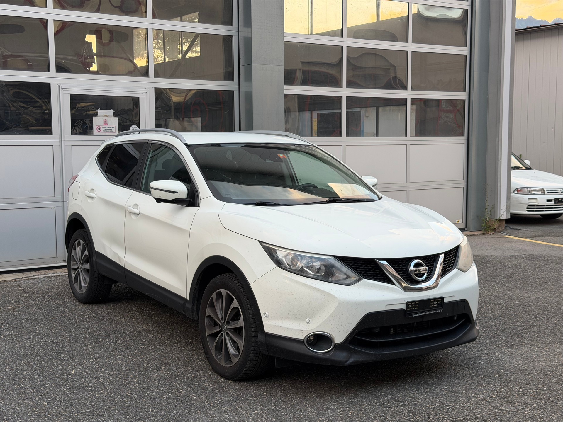 NISSAN Qashqai 1.6 dCi 360° Xtronic CVT-image-2