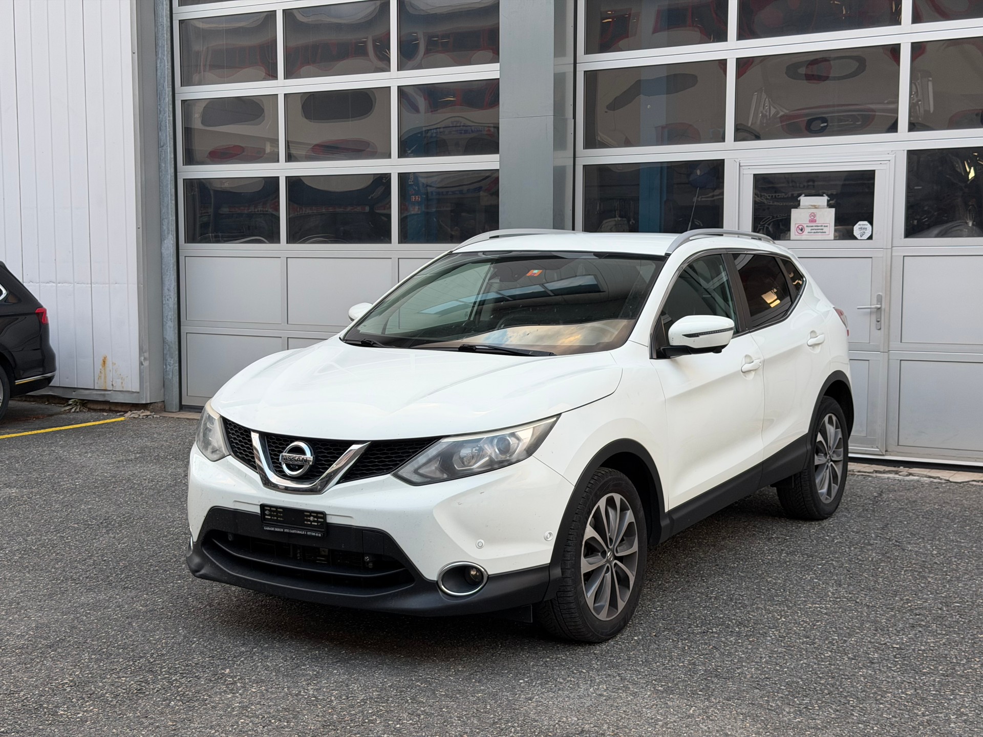 NISSAN Qashqai 1.6 dCi 360° Xtronic CVT-image-0