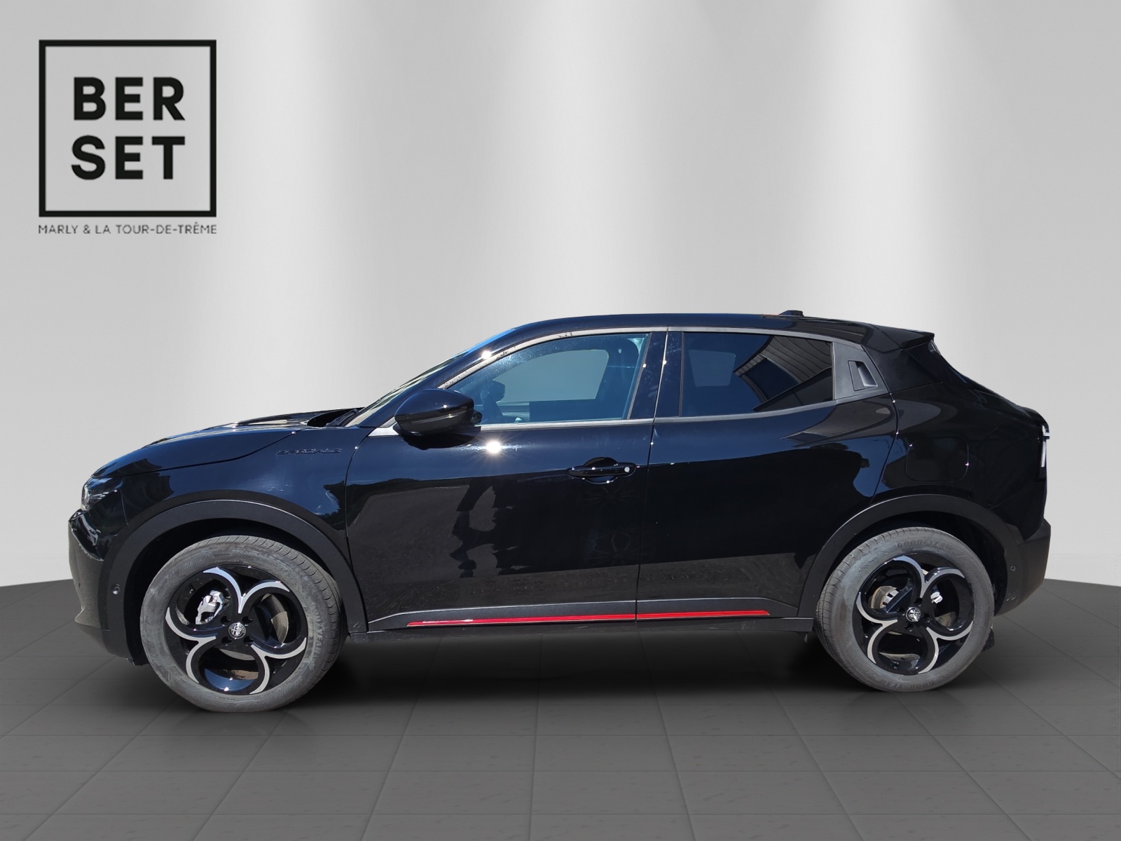 ALFA ROMEO Junior 1.2 Ibrida Speciale-image-1