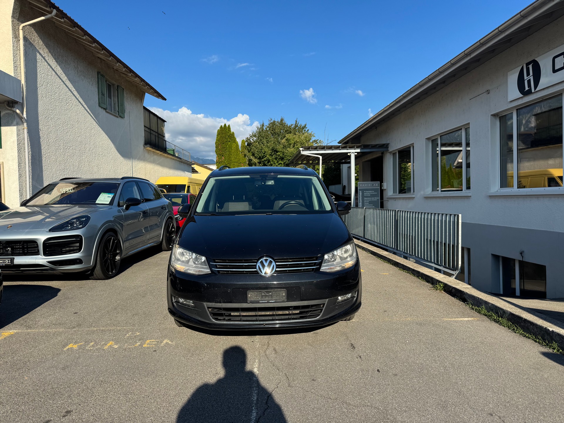 VW Sharan 2.0 TDI BlueMotion Technology Trendline DSG-image-1