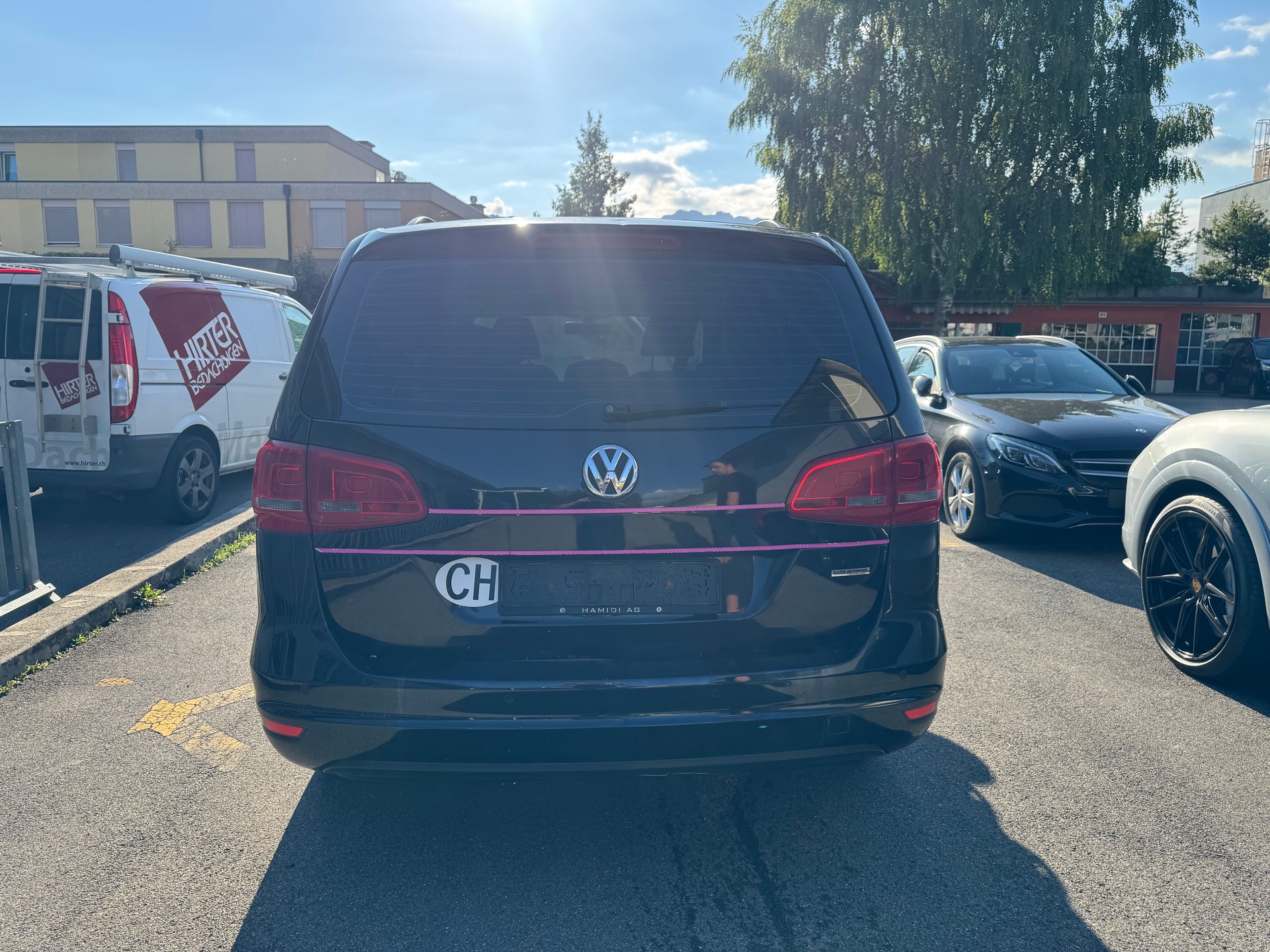 VW Sharan 2.0 TDI BlueMotion Technology Trendline DSG-image-3