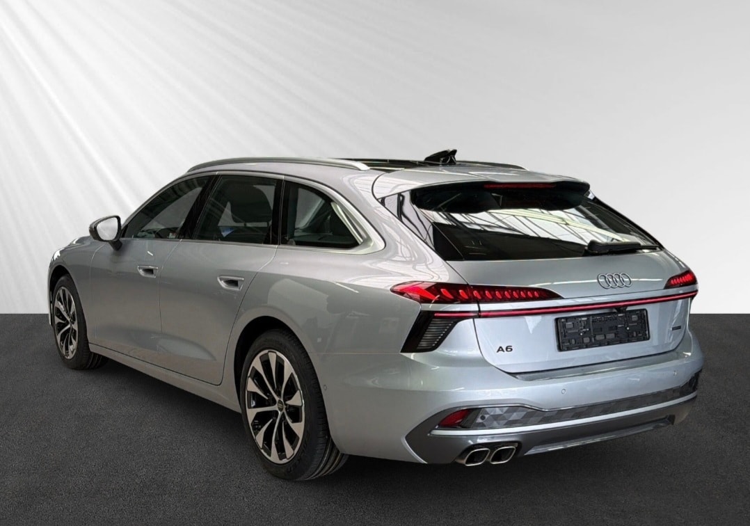 AUDI A6 Avant TDI quattro 150 kW S tronic-image-2