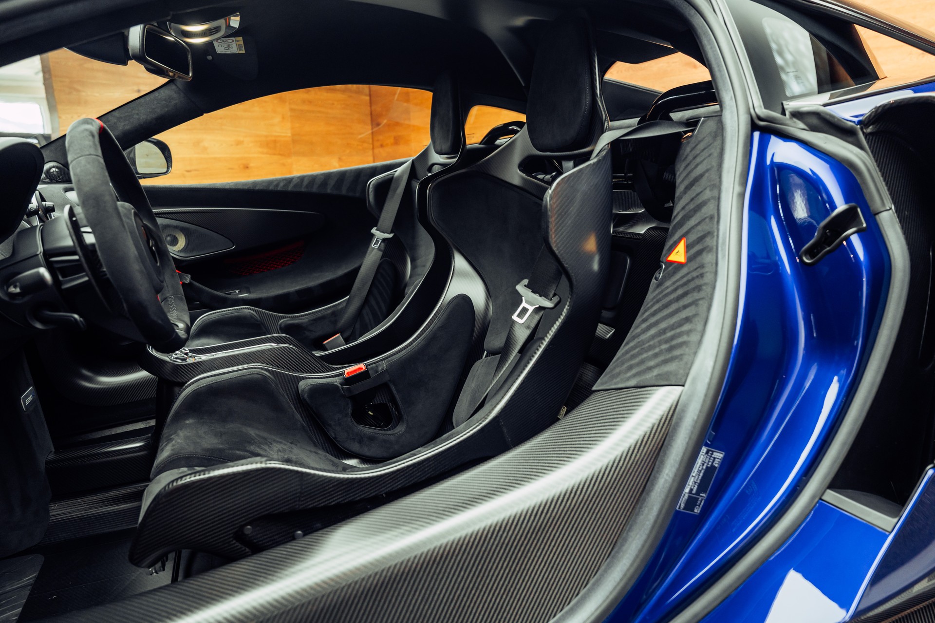 McLAREN 620R MSO Lantana Purple 1/225-image-7
