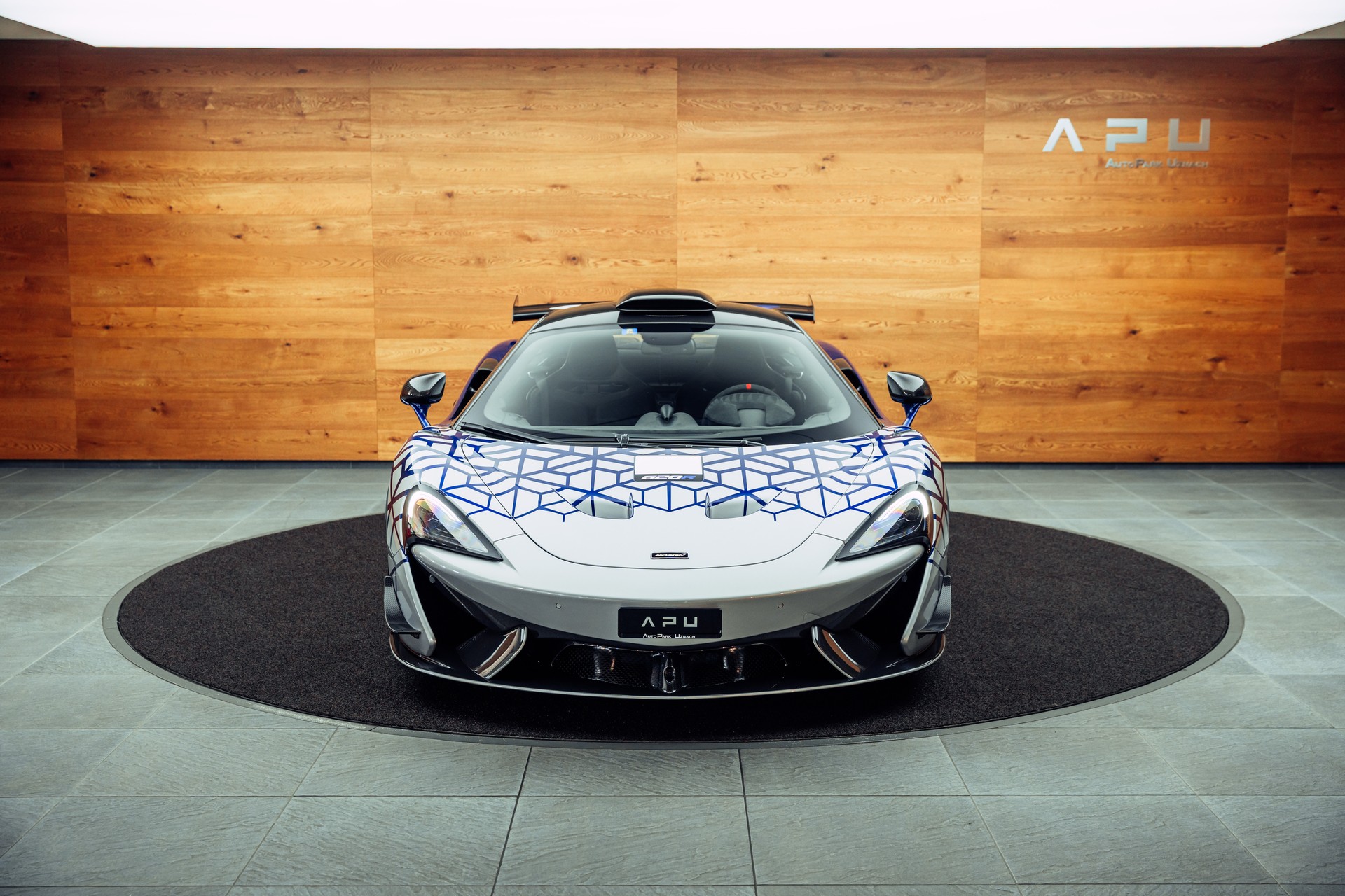 McLAREN 620R MSO Lantana Purple 1/225-image-24
