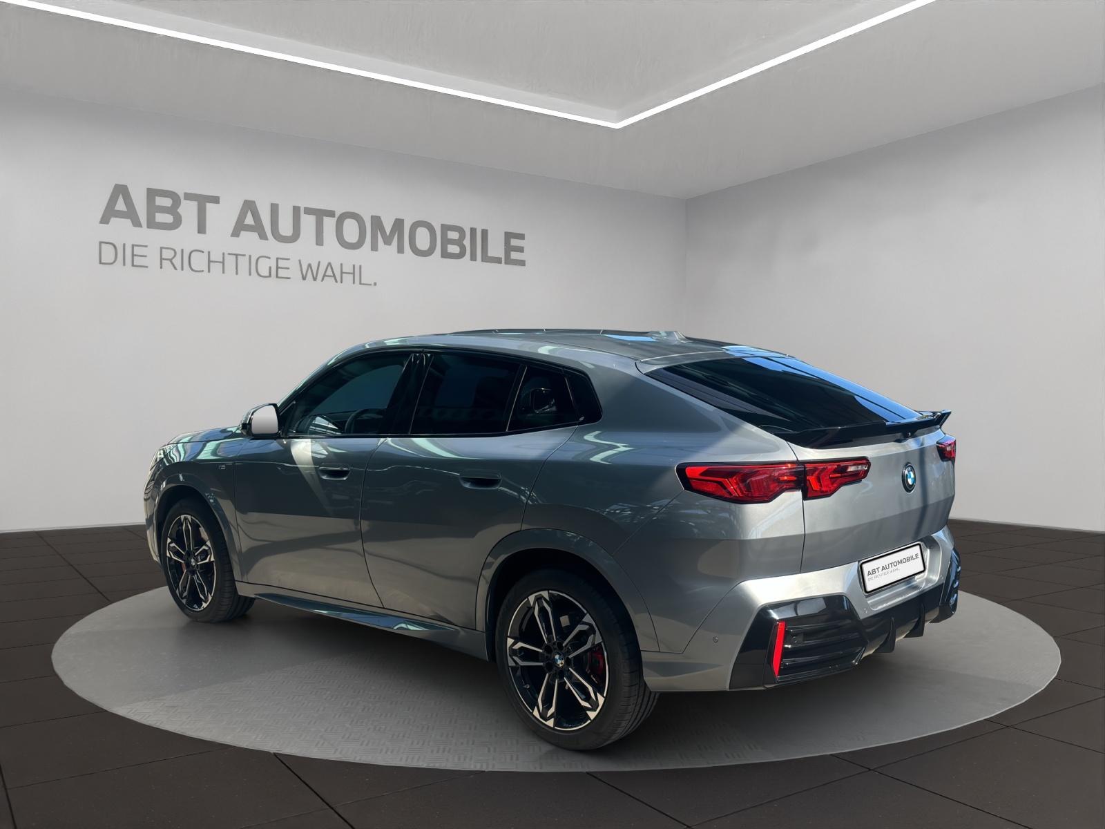 BMW X2 20i sDrive paddles-image-3
