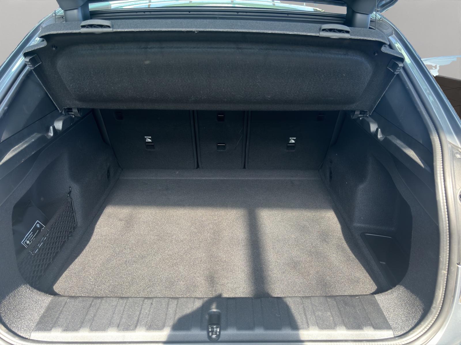 BMW X2 20i sDrive paddles-image-22