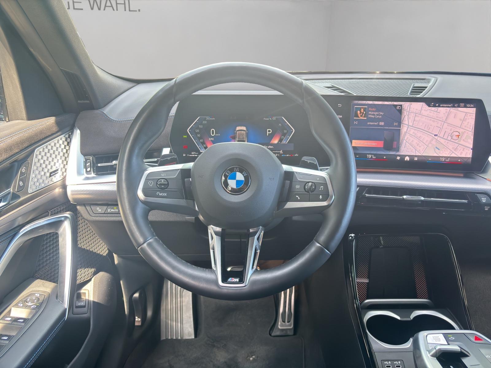 BMW X2 20i sDrive paddles-image-5