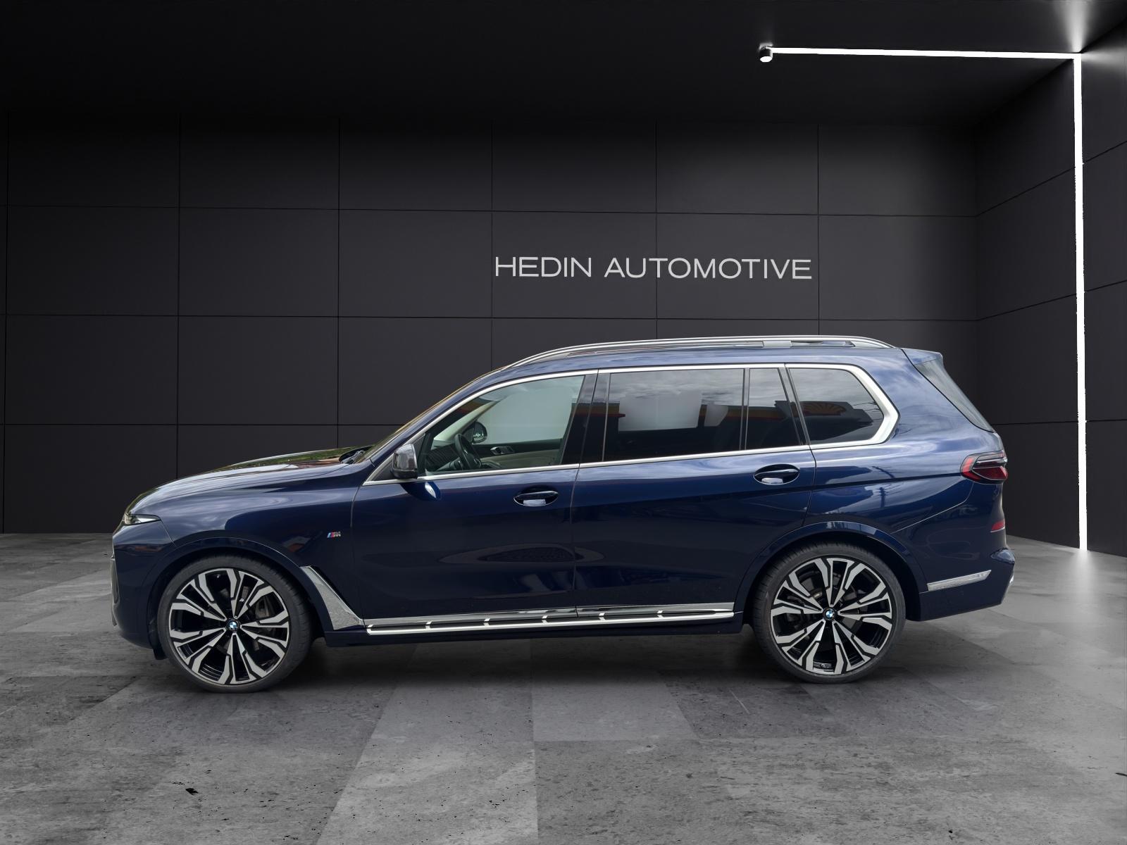 BMW X7 40d xDrive-showroom-element-3