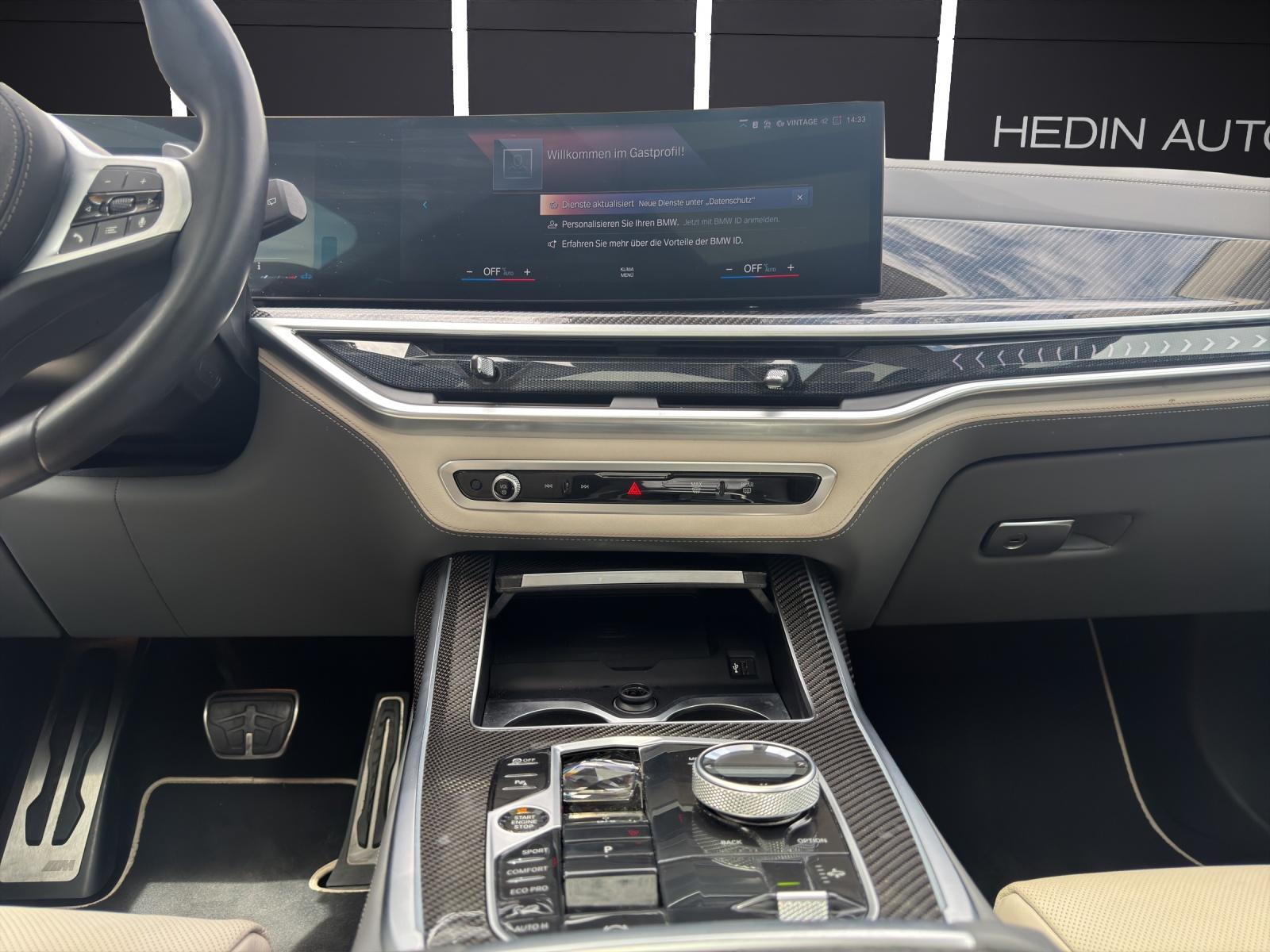 BMW X7 40d xDrive-image-12
