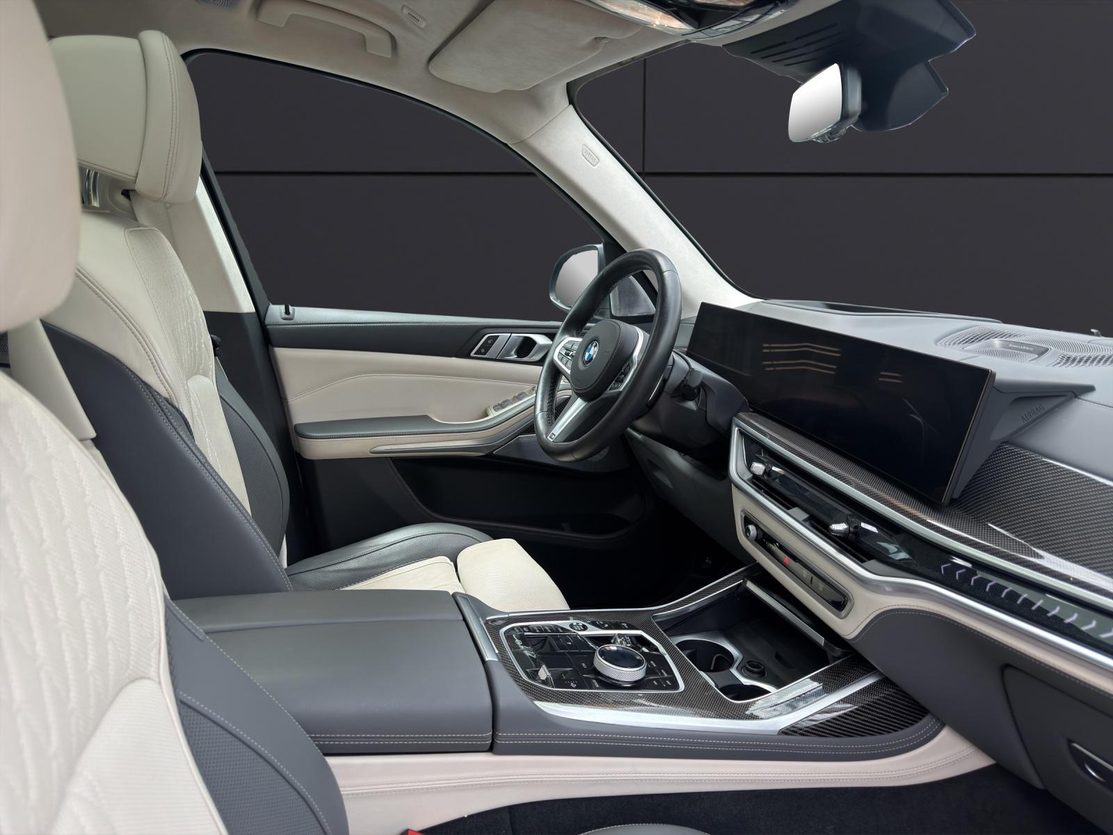 BMW X7 40d xDrive-image-18
