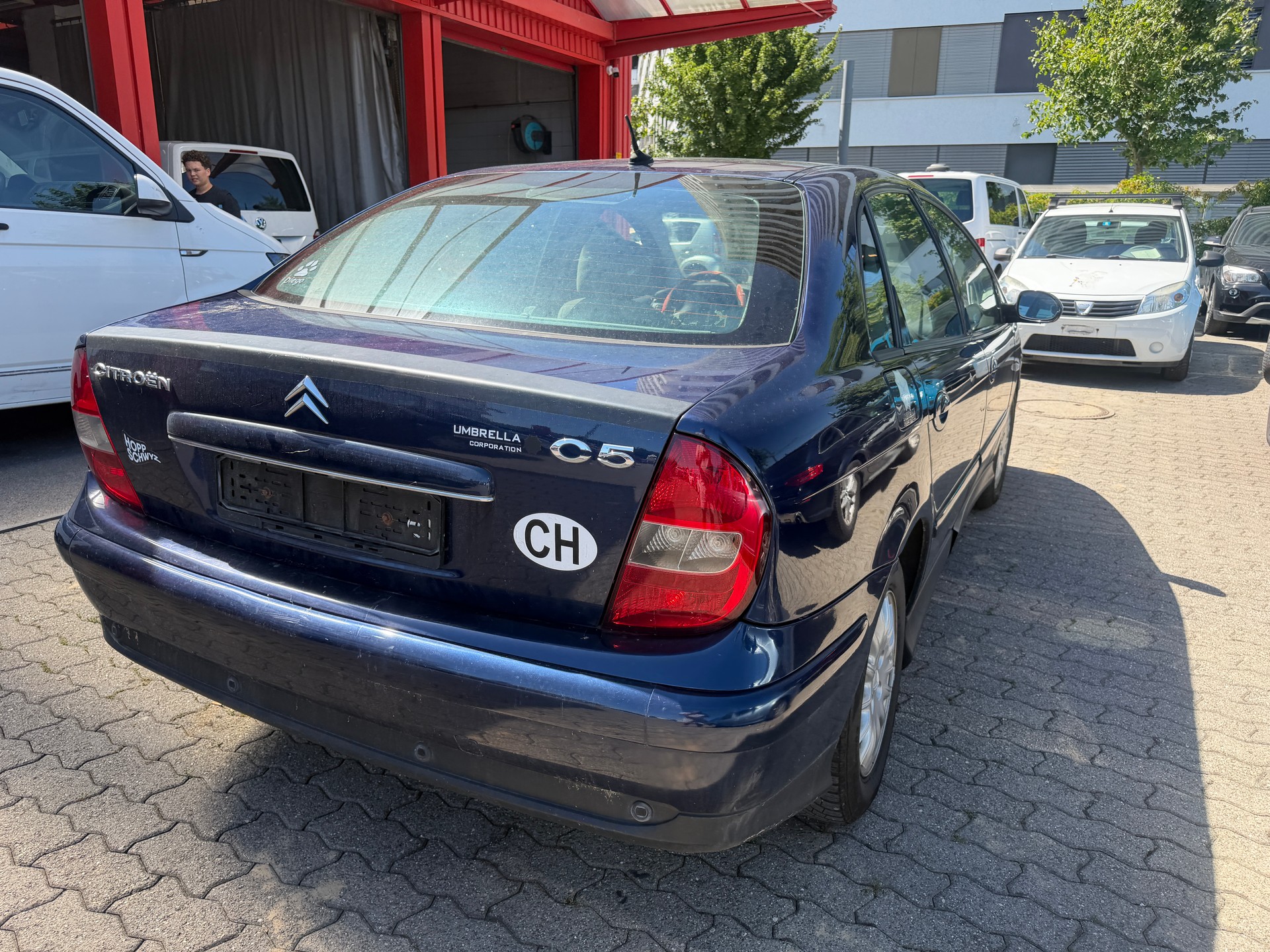 CITROEN C5 Berline 2.0i 16V Exclusive Automatic-image-6